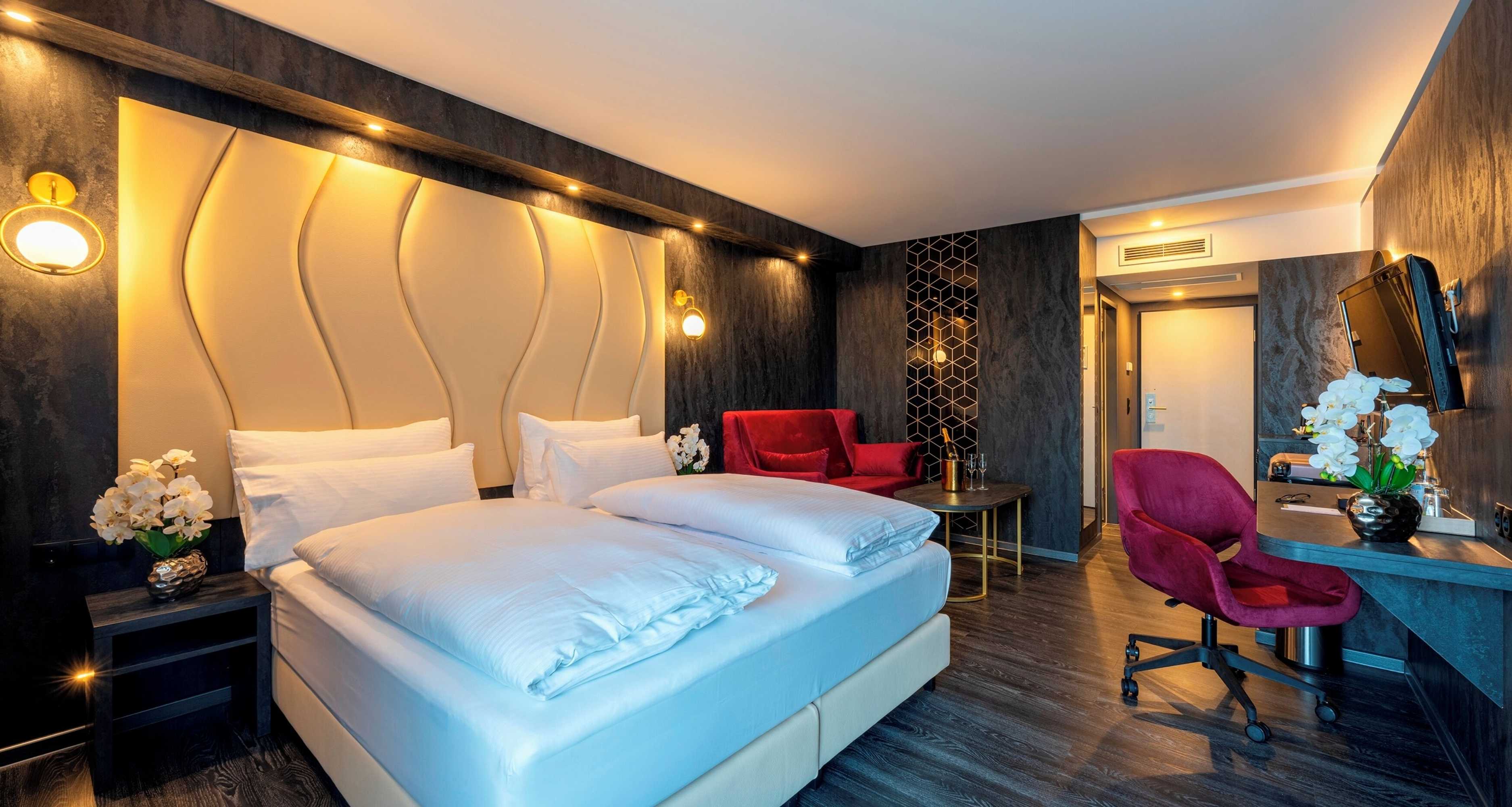 Gift card for Plaza Premium Parkhotel Neu-Ulm Gift card for Plaza Premium Parkhotel Neu-Ulm
