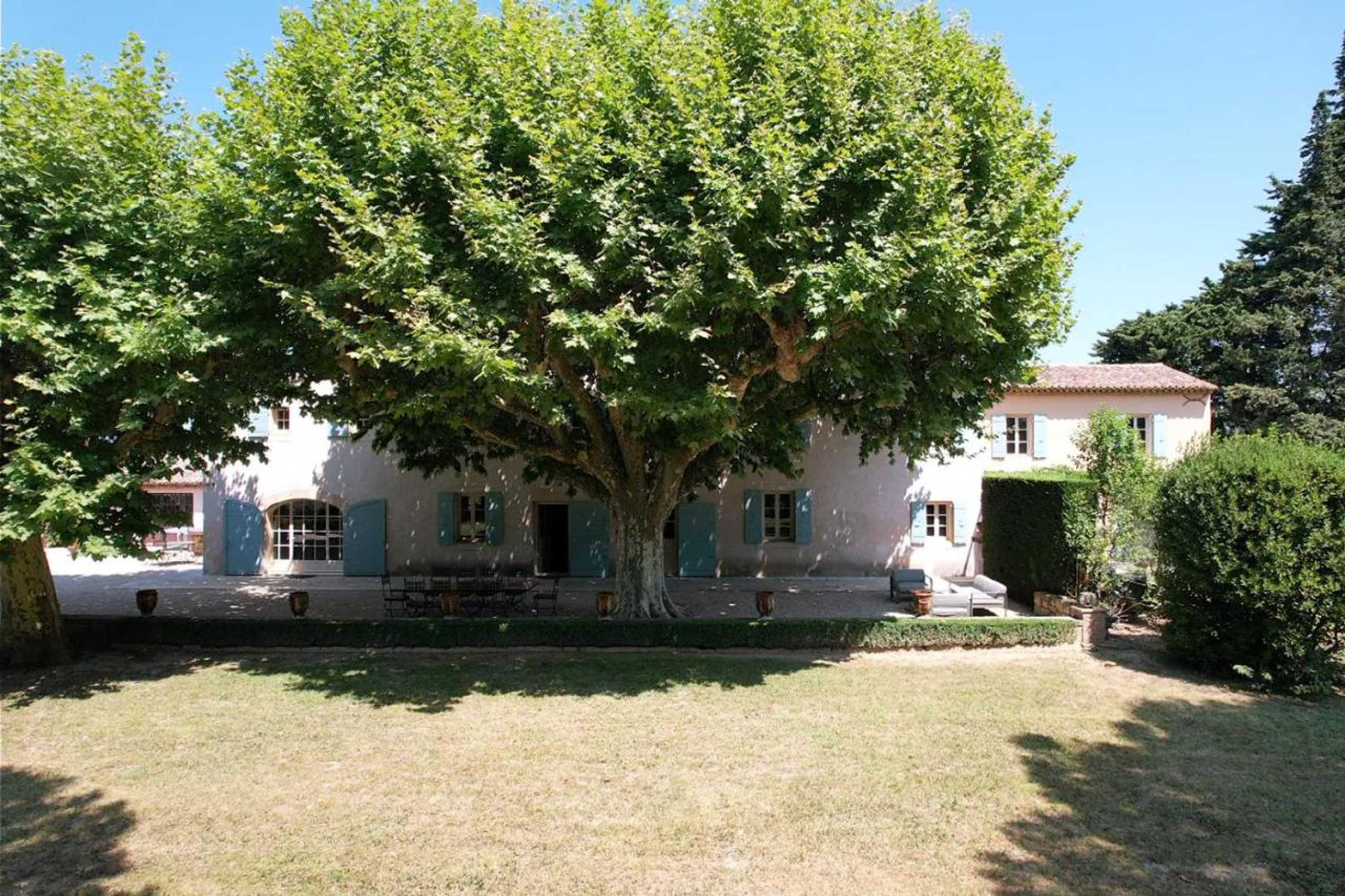 Gift card for Typical Provençal Farm House Close to L'isle Sur la Sorgue - 12 Persons Gift card for Typical Provençal Farm House Close to L'isle Sur la Sorgue - 12 Persons
