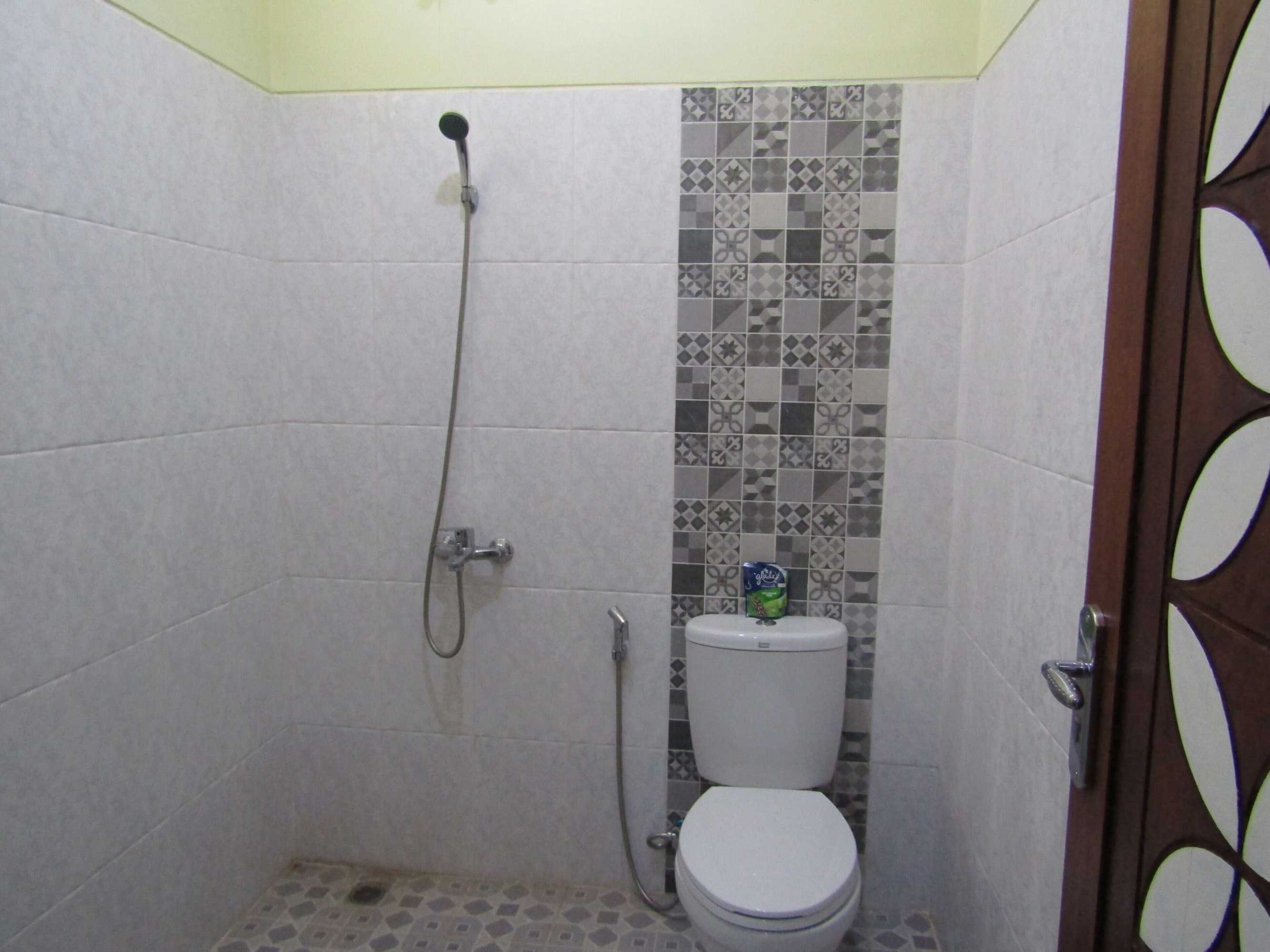 Gift card for Nia Maretta House Syariah