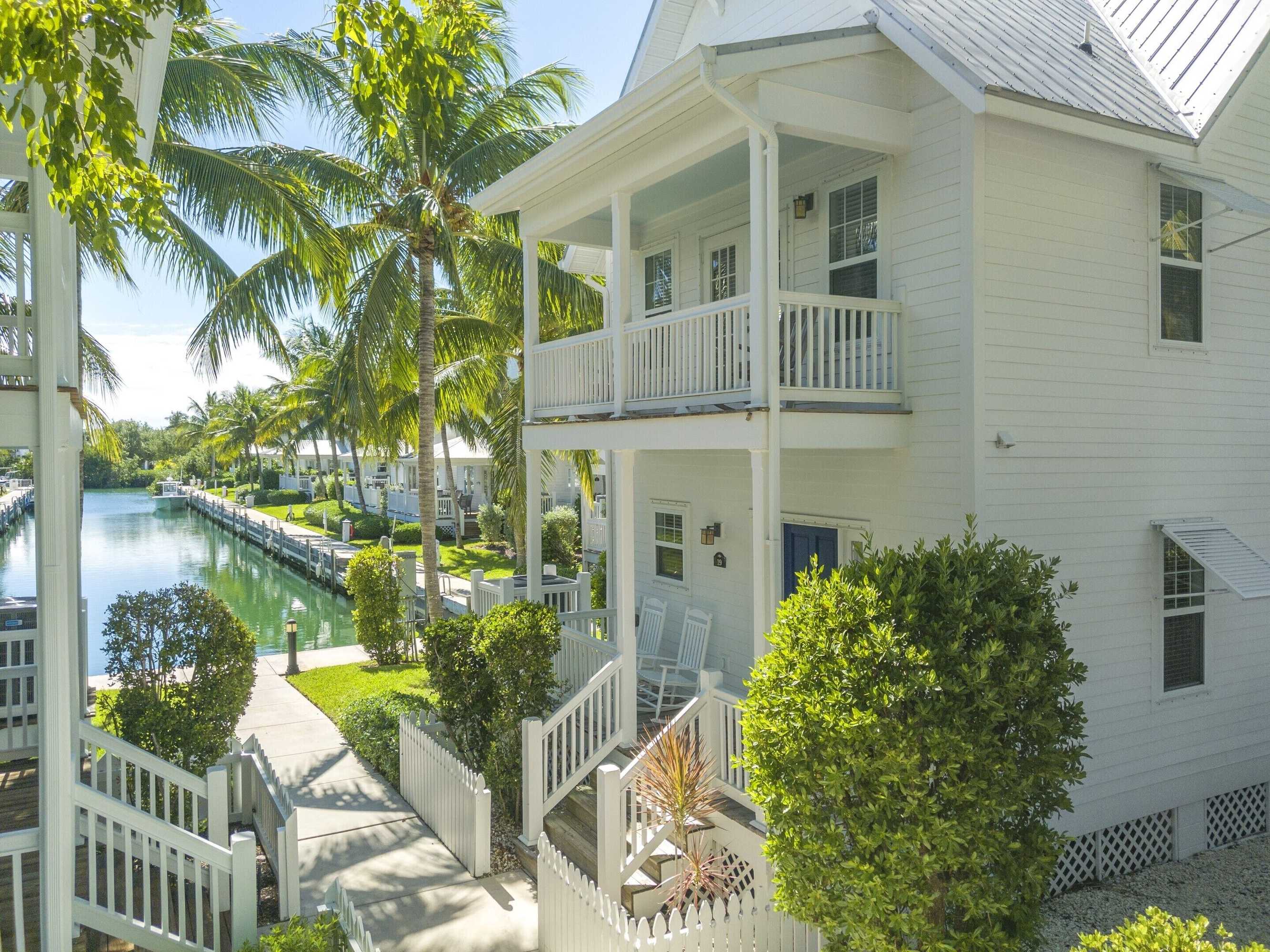 Gift card for Coral Lagoon Resort Villas & Marina by Keyscaribbean Gift card for Coral Lagoon Resort Villas & Marina by Keyscaribbean