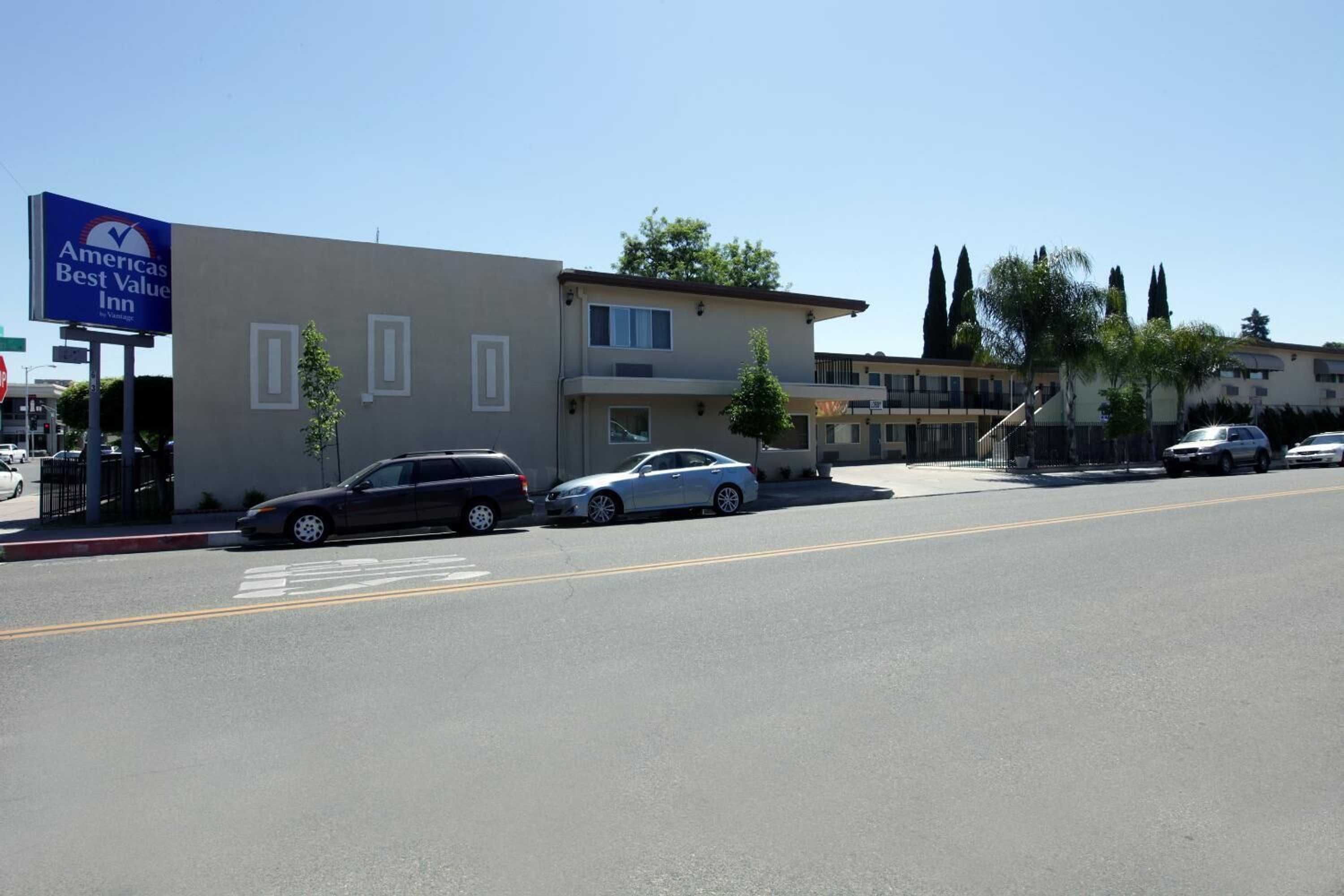 Gift card for Americas Best Value Inn Visalia Gift card for Americas Best Value Inn Visalia