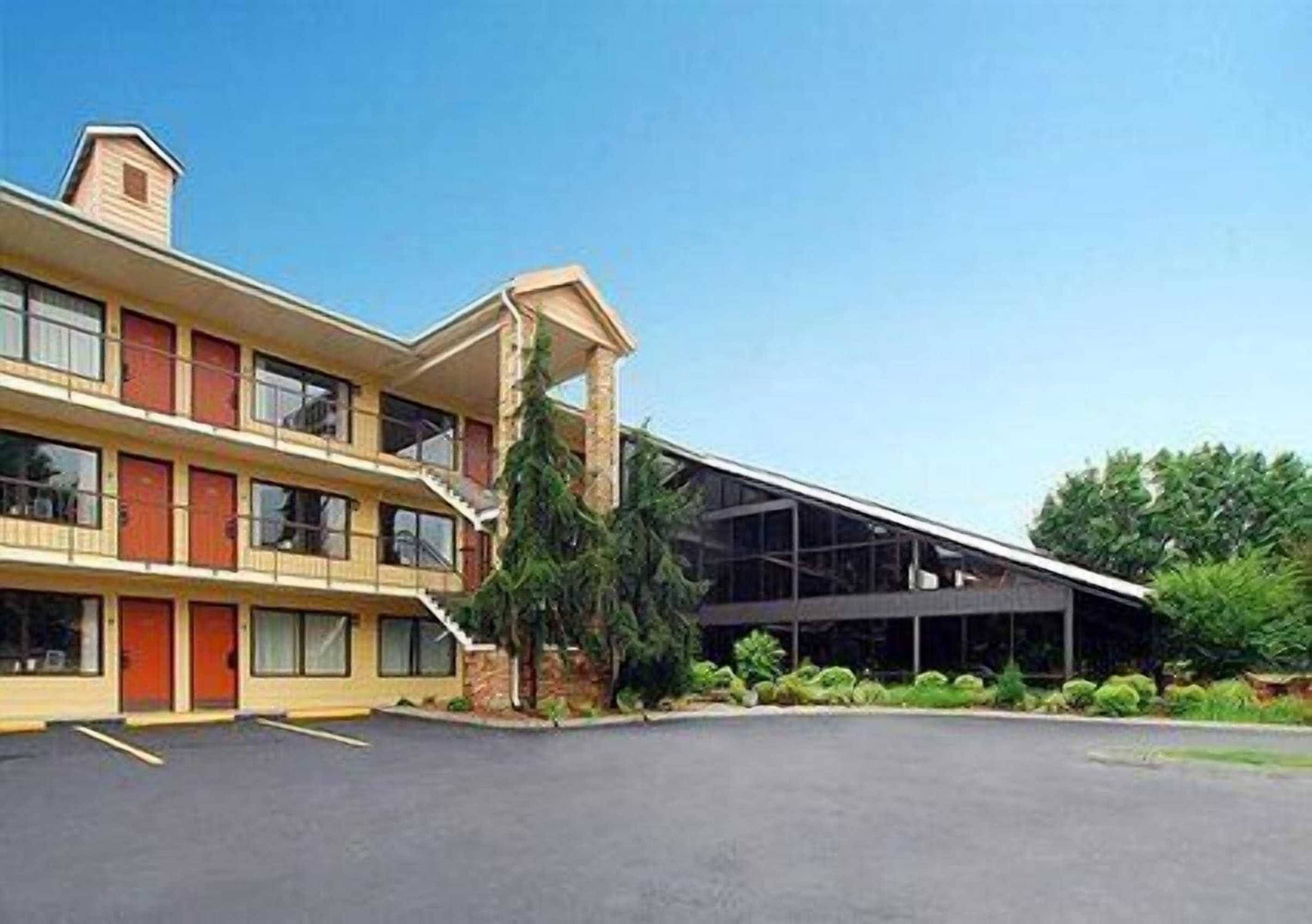 Gift card for Quality Inn & Suites Sevierville - Pigeon Forge Gift card for Quality Inn & Suites Sevierville - Pigeon Forge