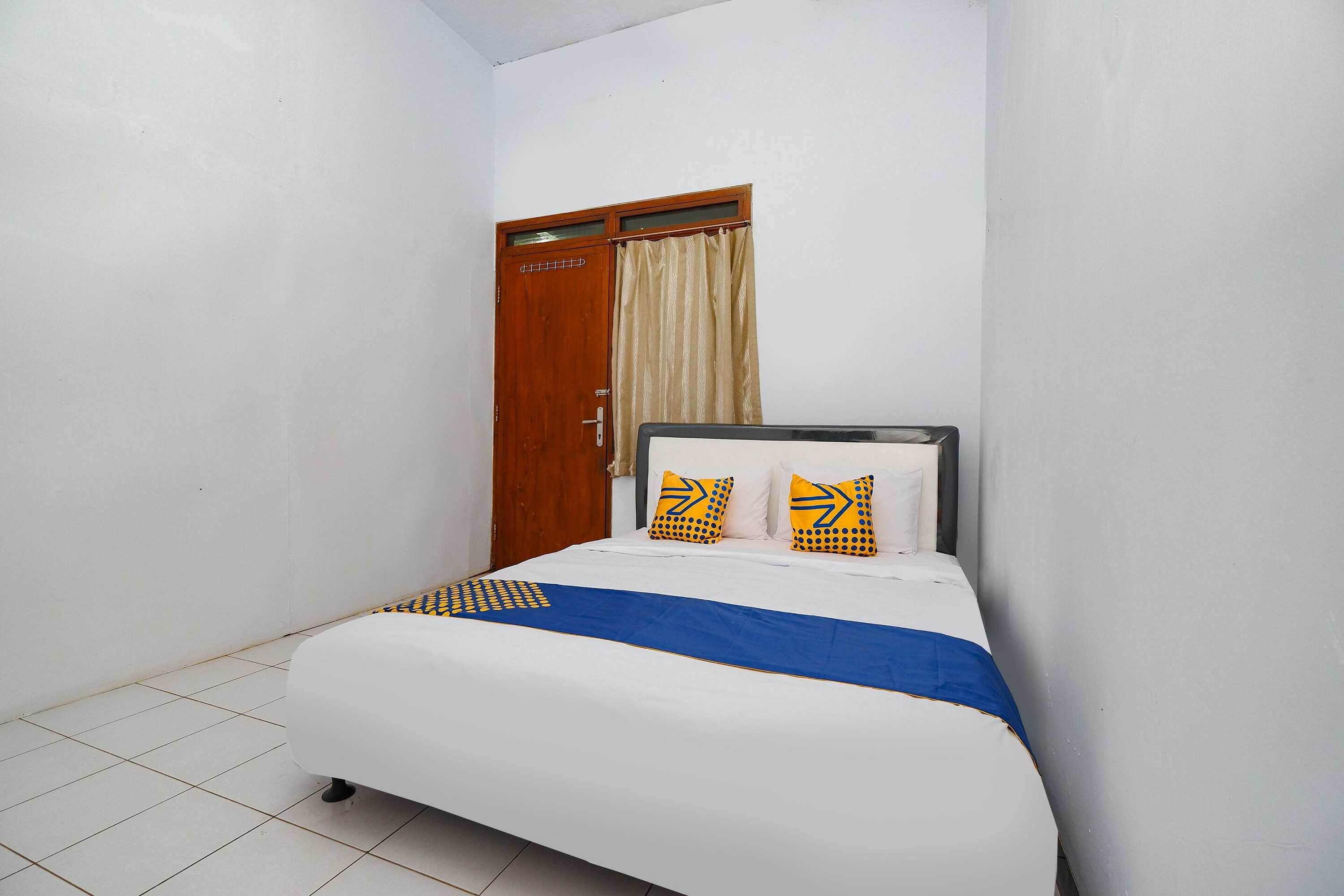 Gift card for Oyo 2240 Simpang Tujuh Residence Gift card for Oyo 2240 Simpang Tujuh Residence