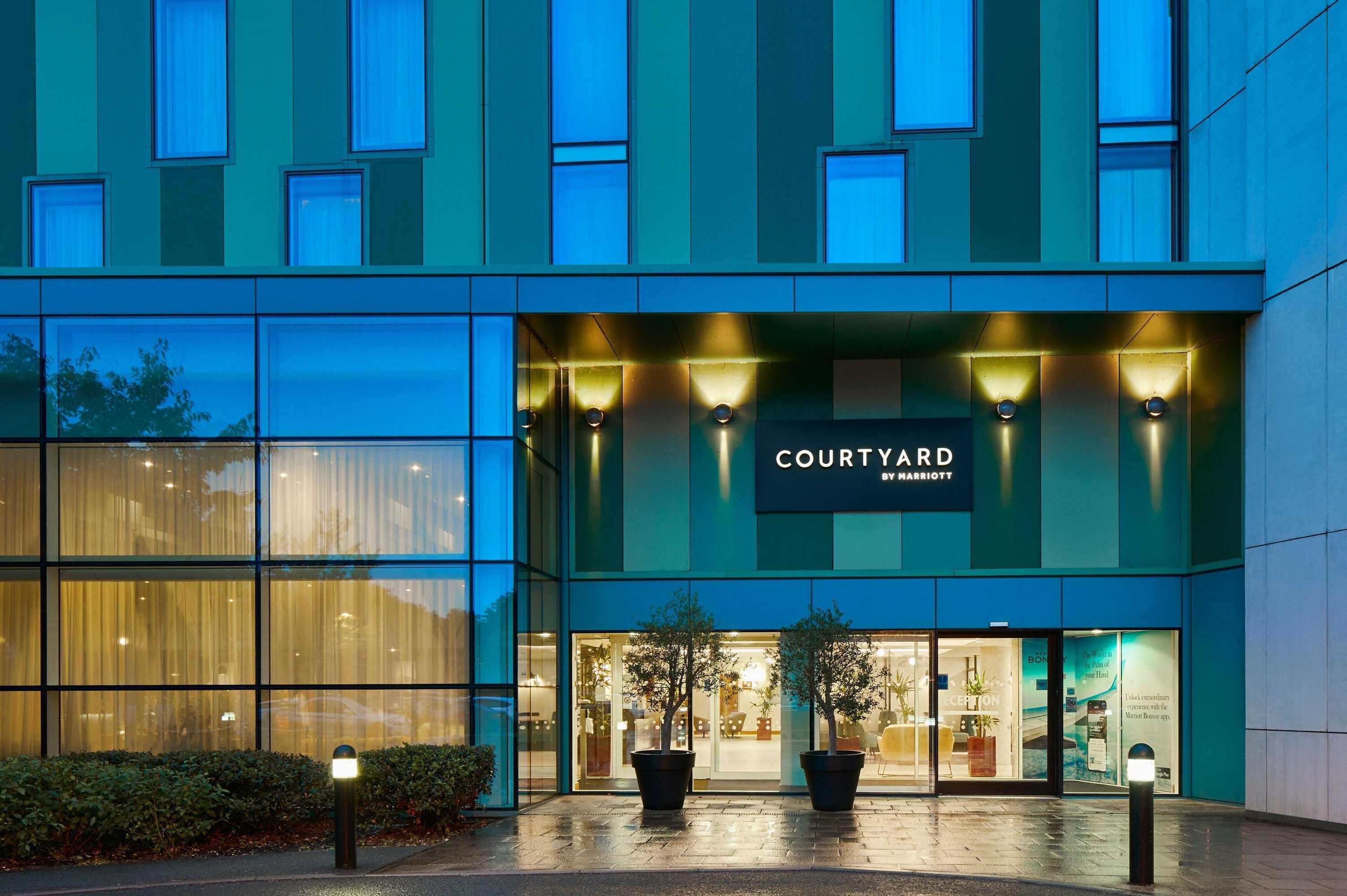 Gift card for Courtyard by Marriott London Gatwick Airport Gift card for Courtyard by Marriott London Gatwick Airport