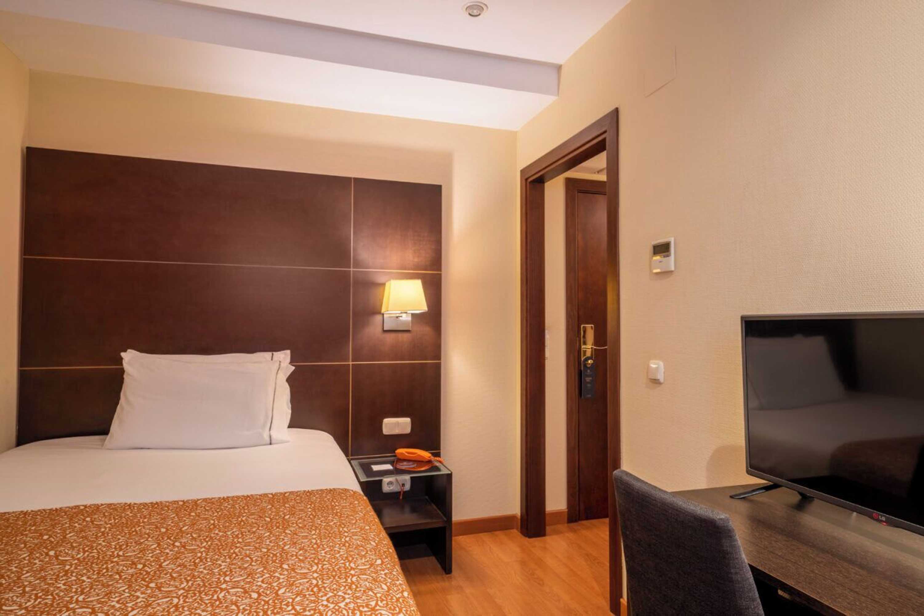 Gift card for Eurostars Plaza Acueducto Gift card for Eurostars Plaza Acueducto