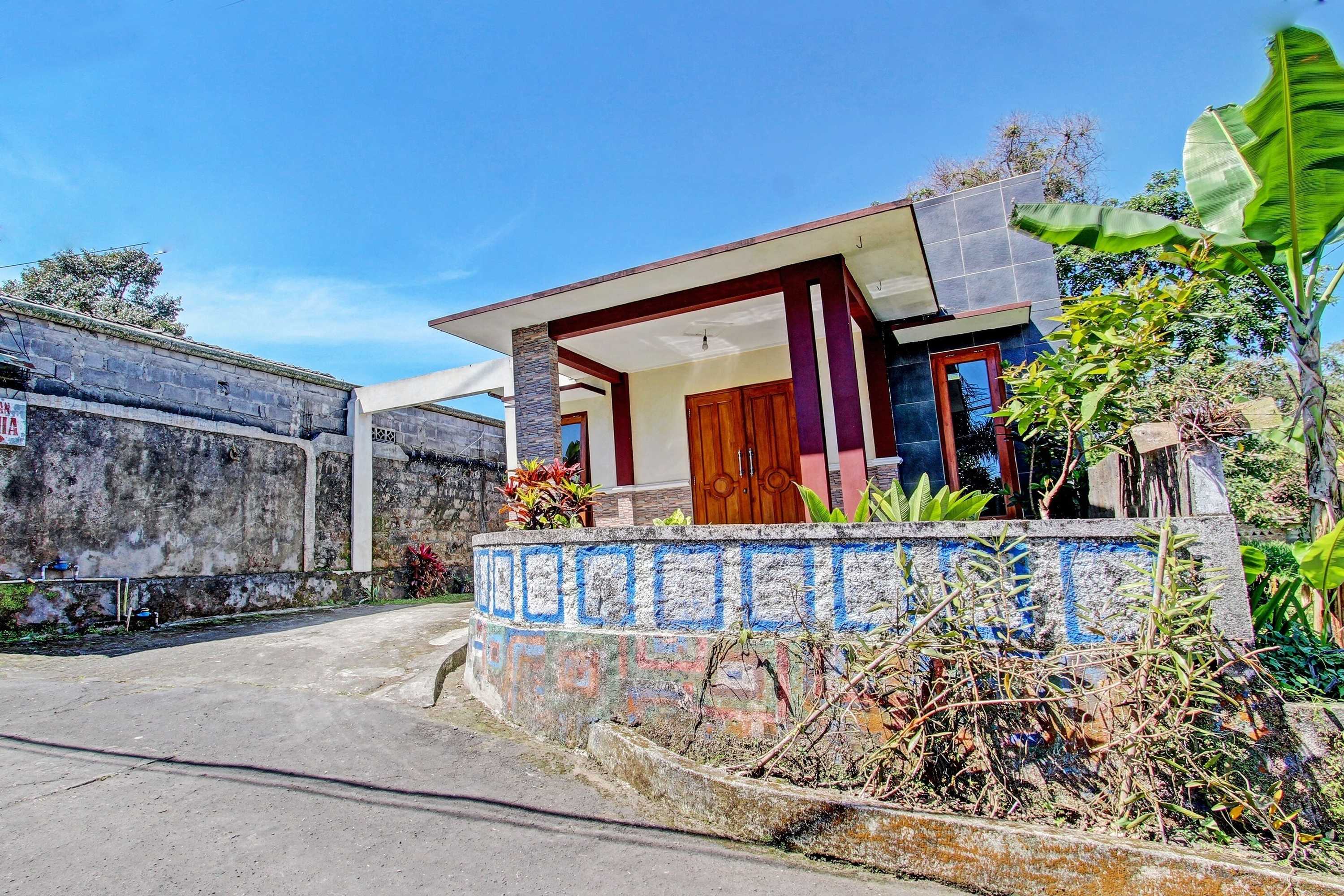 Gift card for Oyo 92884 Agustha Homestay Gift card for Oyo 92884 Agustha Homestay