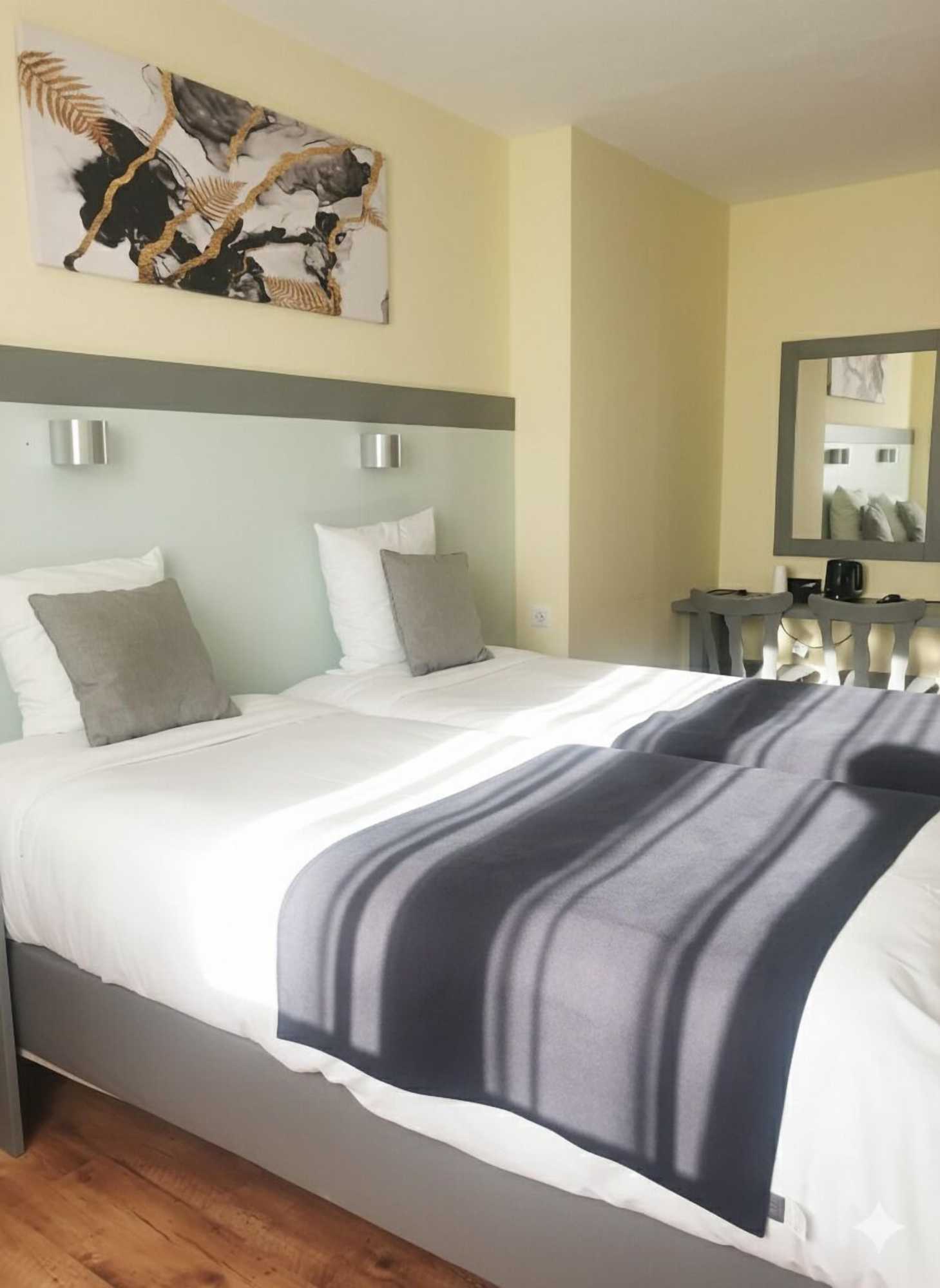 Gift card for Hotel Restaurant Aux Deux Roses