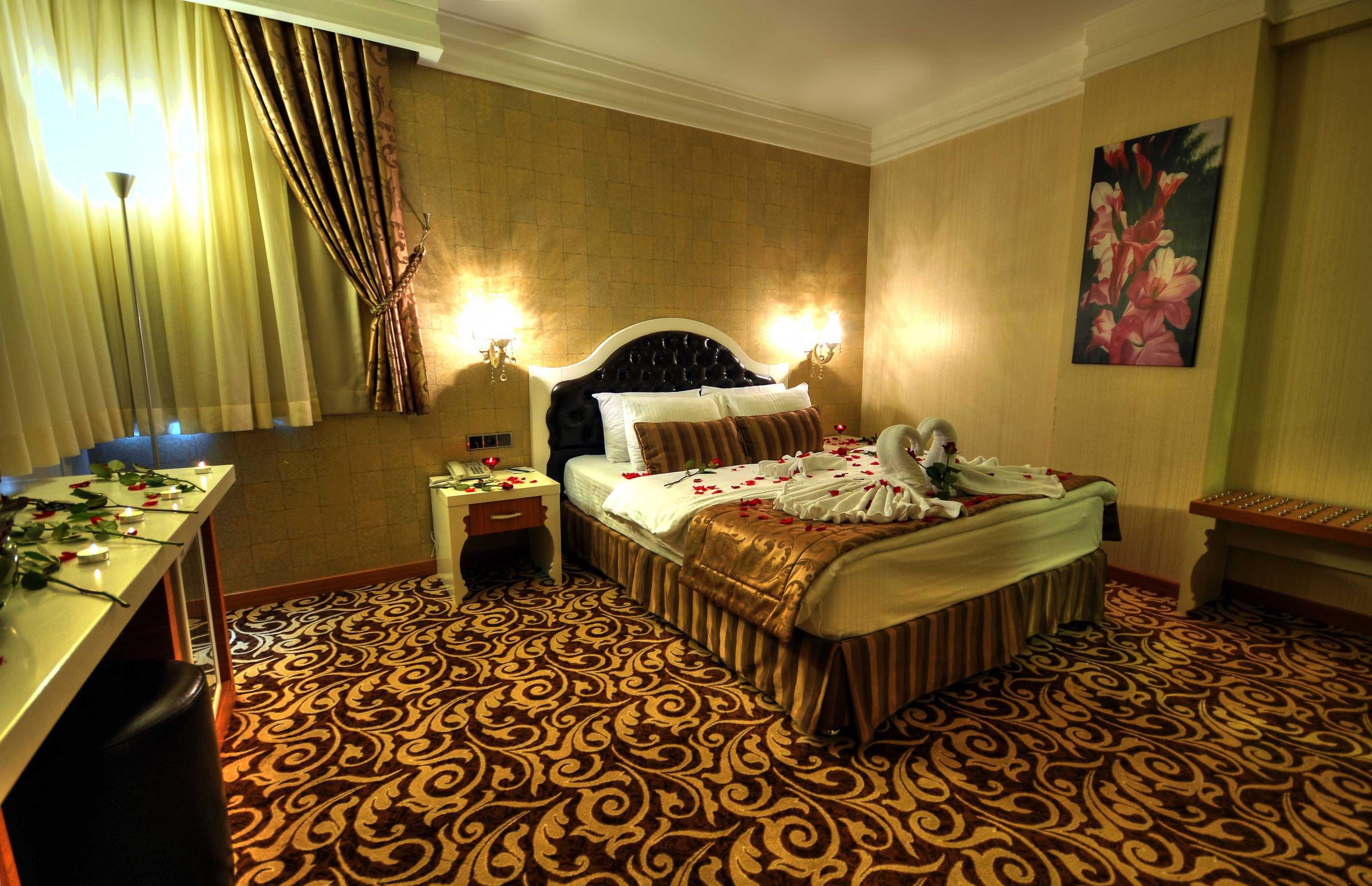 Gift card for Golden Deluxe Hotel Gift card for Golden Deluxe Hotel