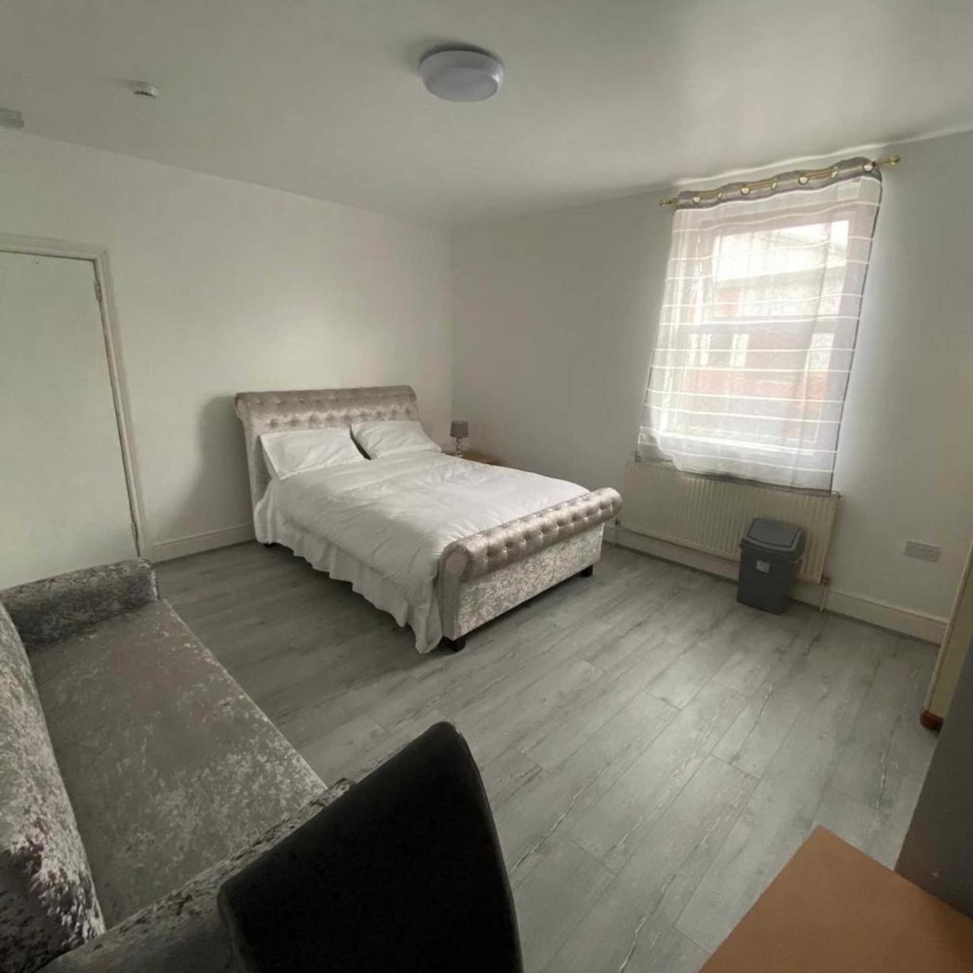 Gift card for Glorious Catering & Restaurant Bnb