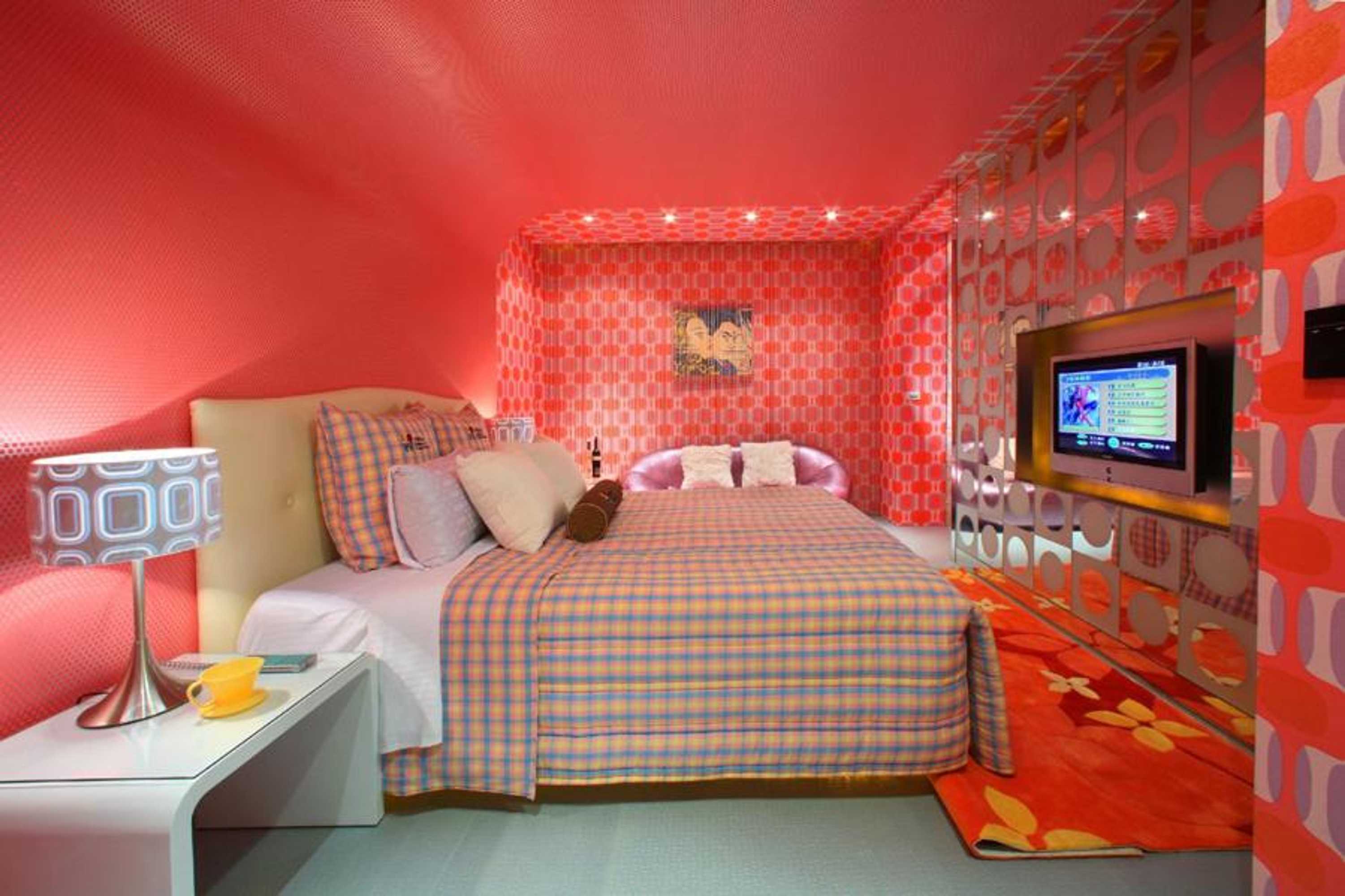 Gift card for Rainbow Forest Motel
