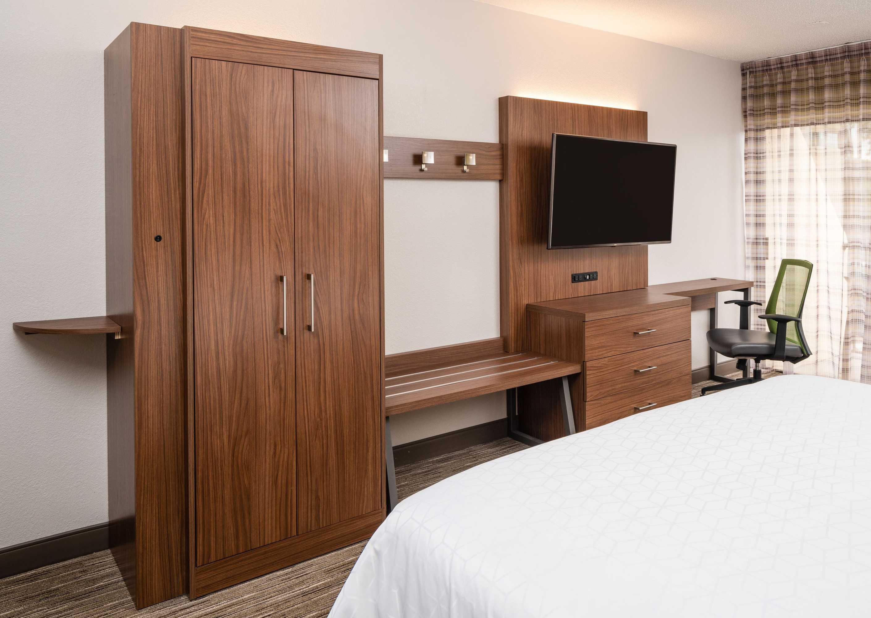 Gift card for Holiday Inn Express Boca Raton-West by Ihg Gift card for Holiday Inn Express Boca Raton-West by Ihg