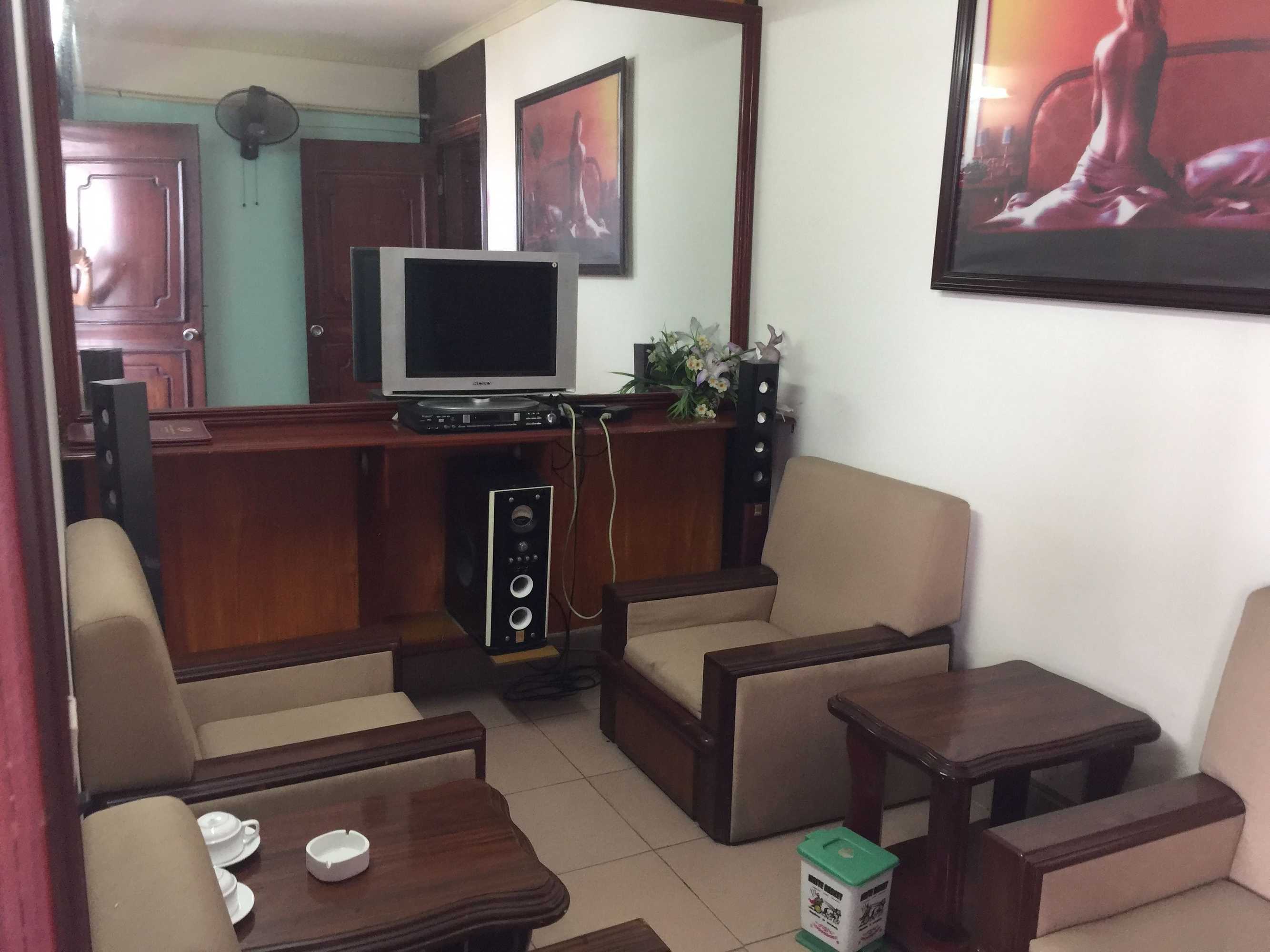 Gift card for Nha Nghi Tham Quyen