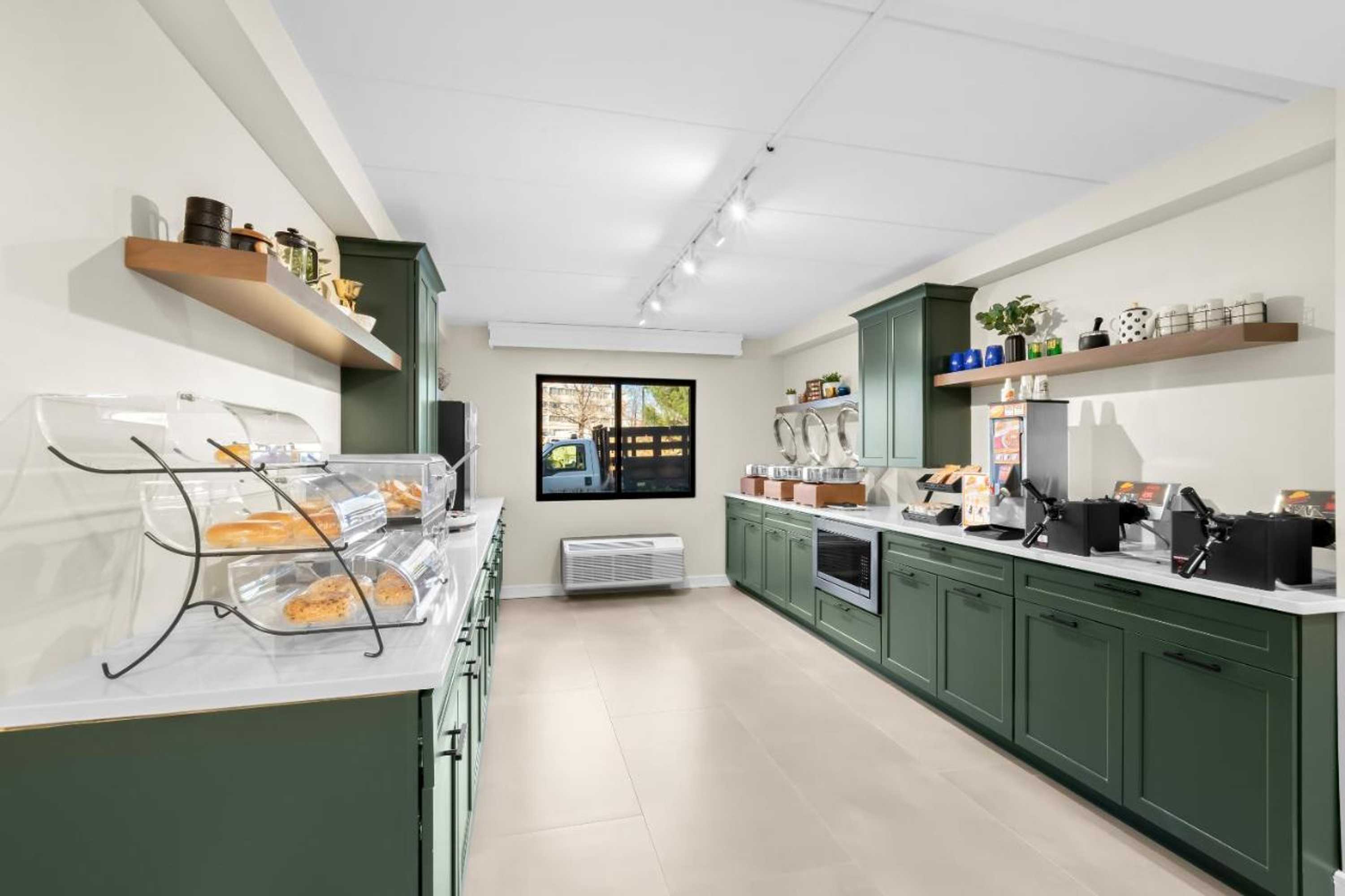 Gift card for Latitude Suites Tinton Falls Eatontown/bw Premier Collection