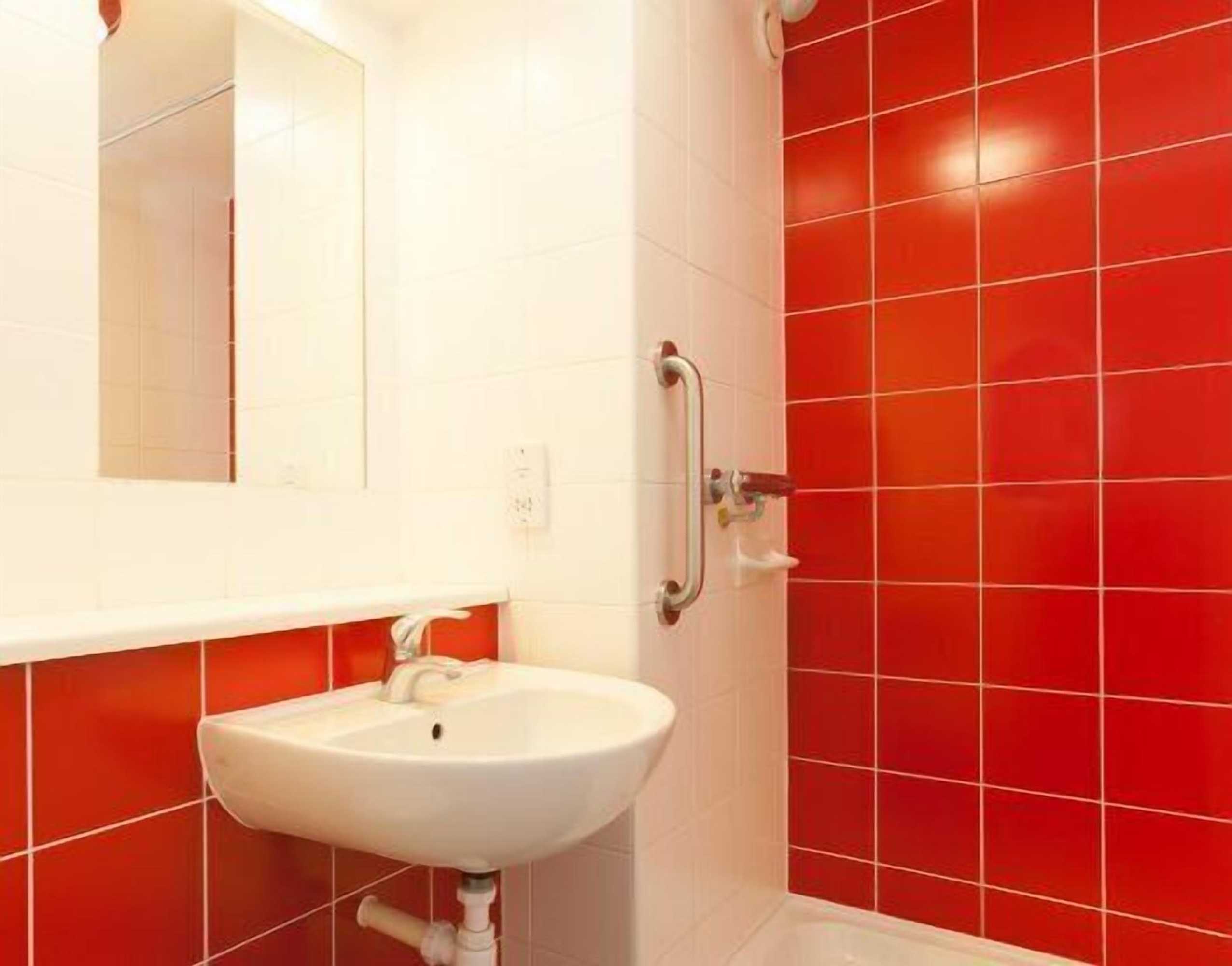 Gift card for Travelodge Heathrow Terminal 5