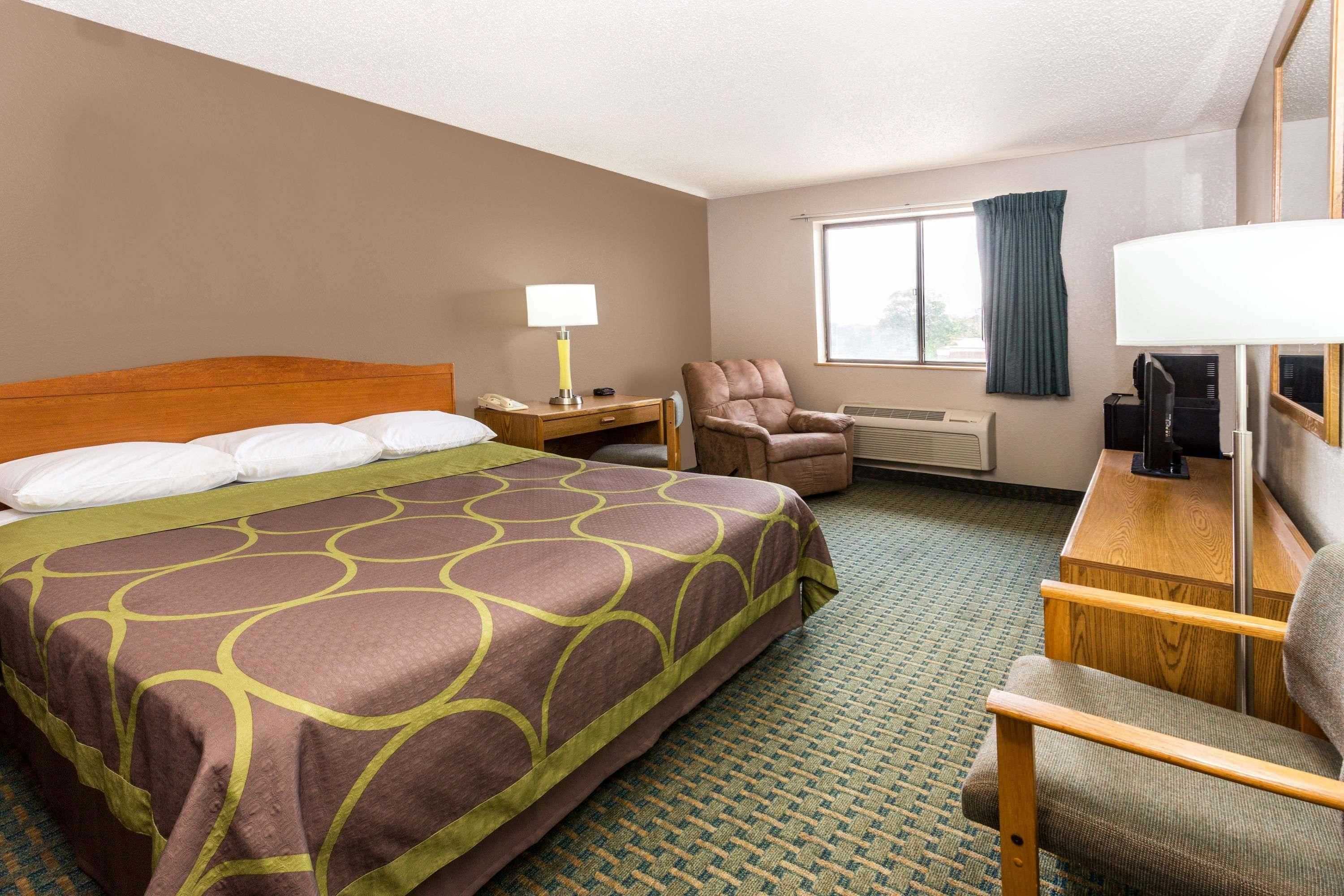 Gift card for Super 8 by Wyndham St. Charles Gift card for Super 8 by Wyndham St. Charles