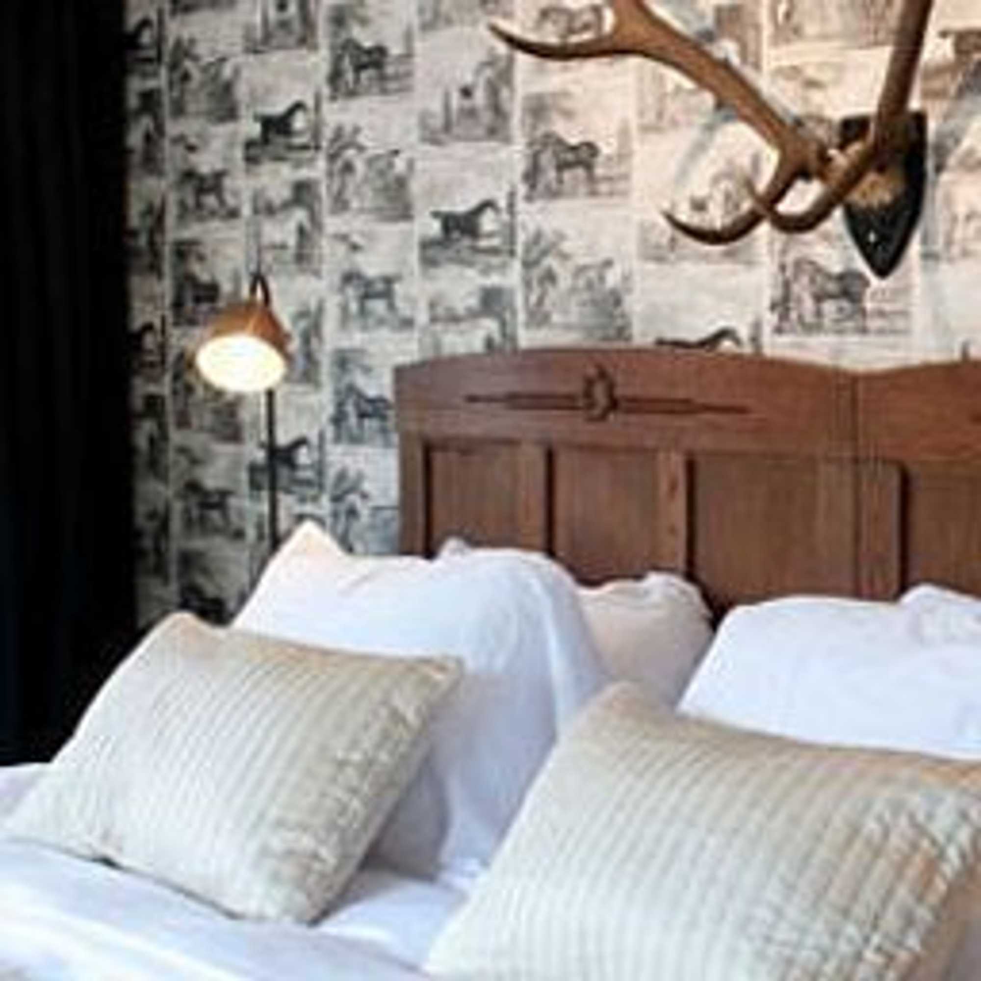 Gift card for Hotel & Restaurant Meneer Van Eijck Gift card for Hotel & Restaurant Meneer Van Eijck
