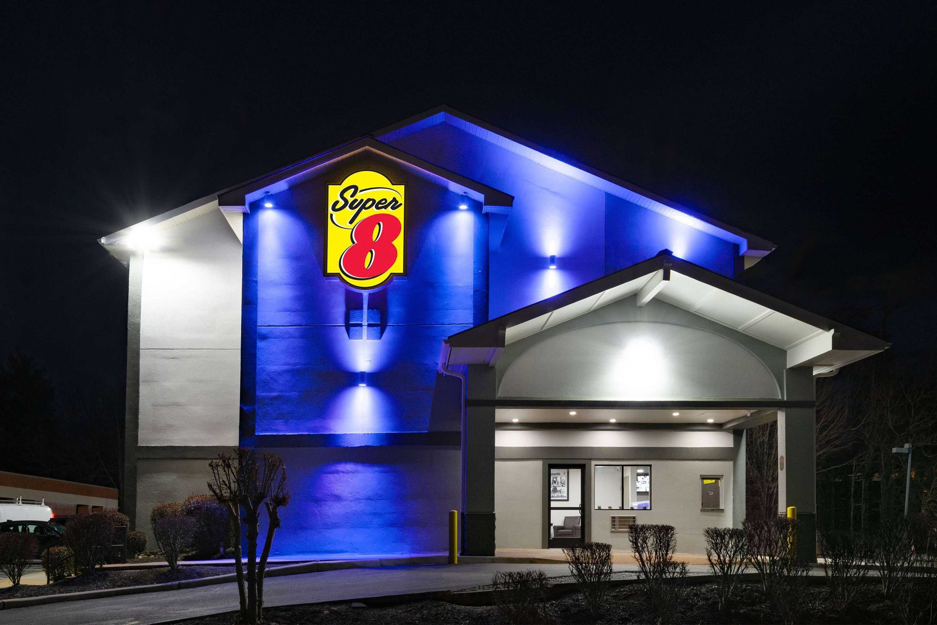Gift card for Super 8 by Wyndham Charlottesville Gift card for Super 8 by Wyndham Charlottesville