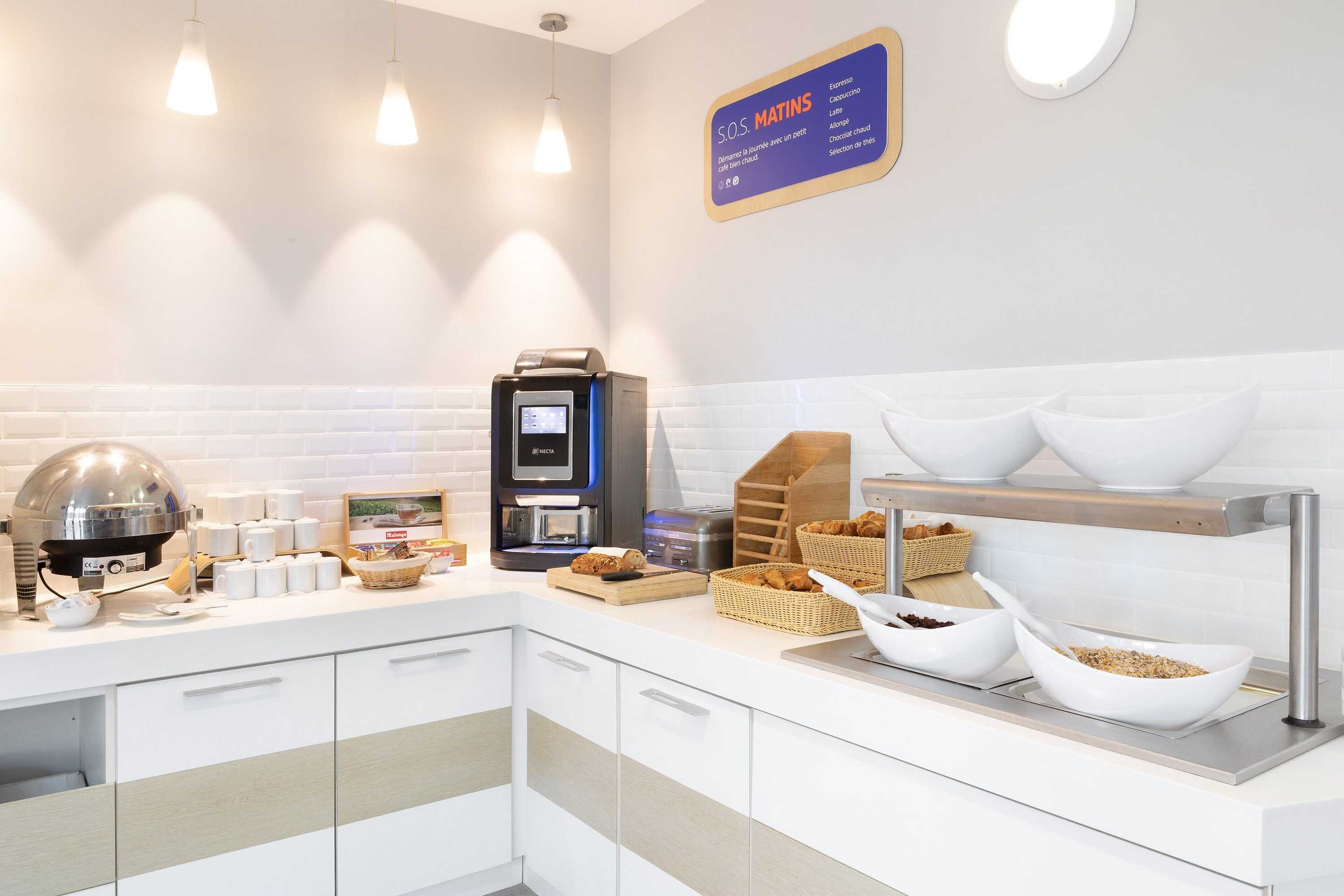 Gift card for Holiday Inn Express Marseille Airport by Ihg Gift card for Holiday Inn Express Marseille Airport by Ihg