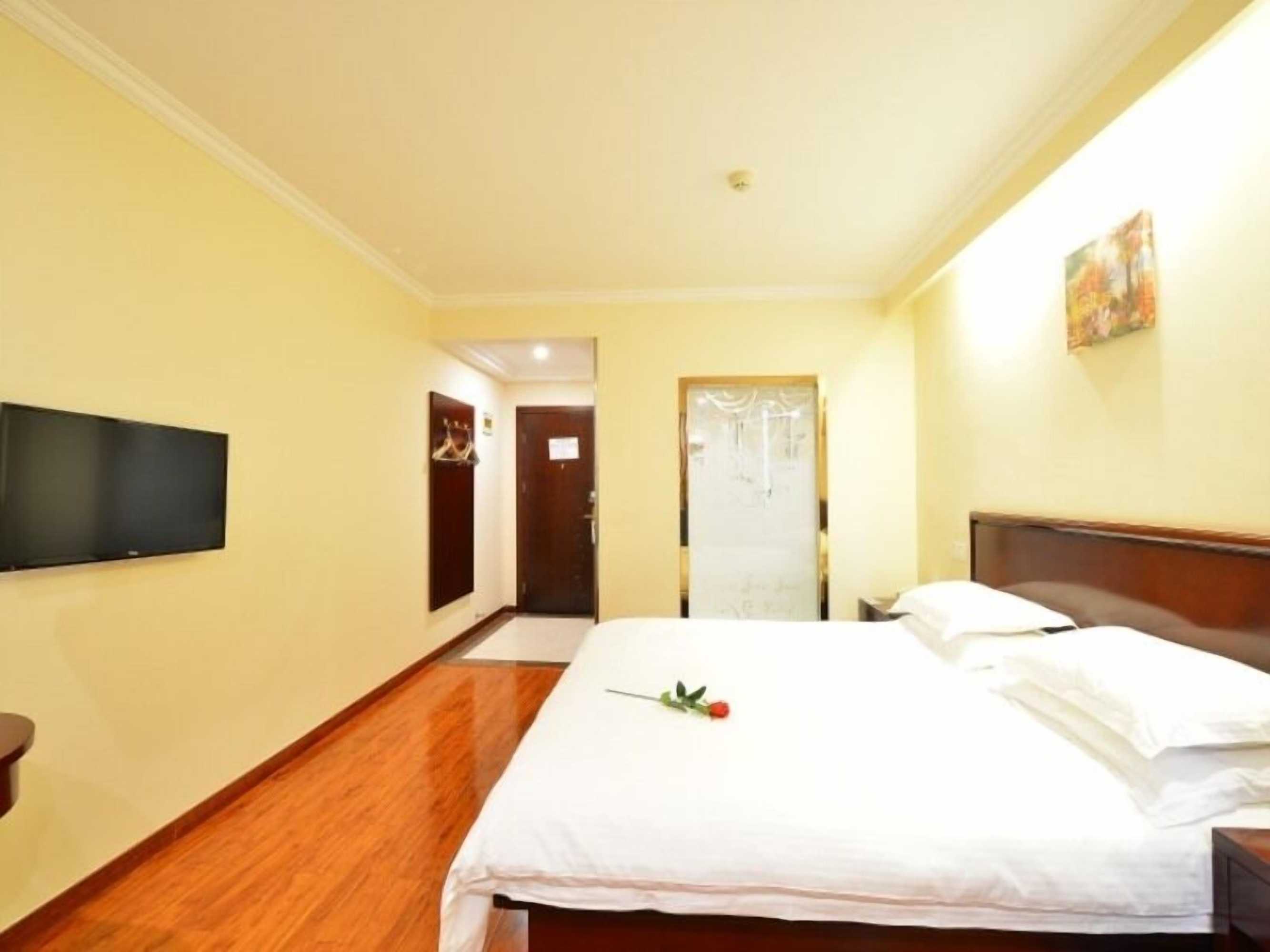 Gift card for Greentree Inn Wuxi Dongting Leather City Express Hotel Gift card for Greentree Inn Wuxi Dongting Leather City Express Hotel
