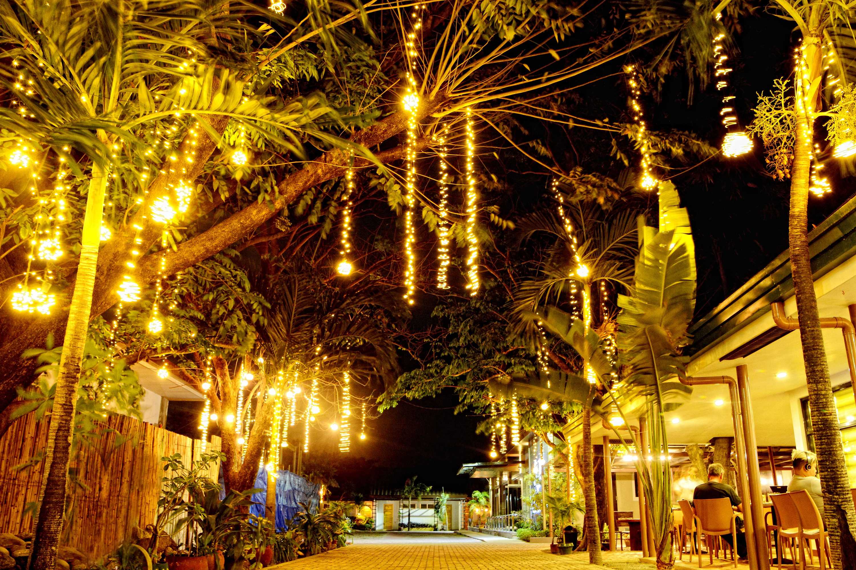 Gift card for Seasons Hotel And Convention Center