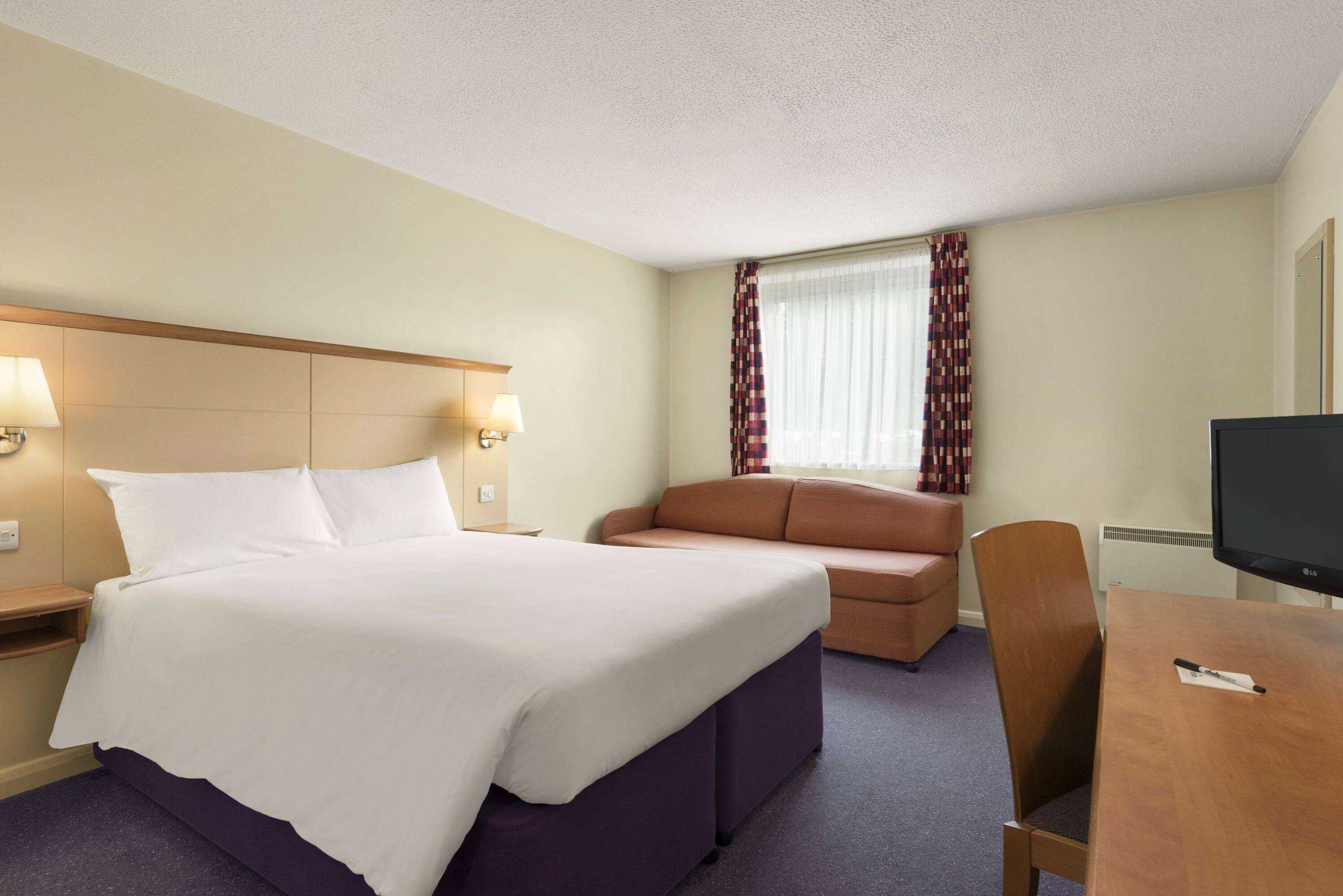 Gift card for Days Inn by Wyndham Cannock Norton Canes M6 Toll Gift card for Days Inn by Wyndham Cannock Norton Canes M6 Toll