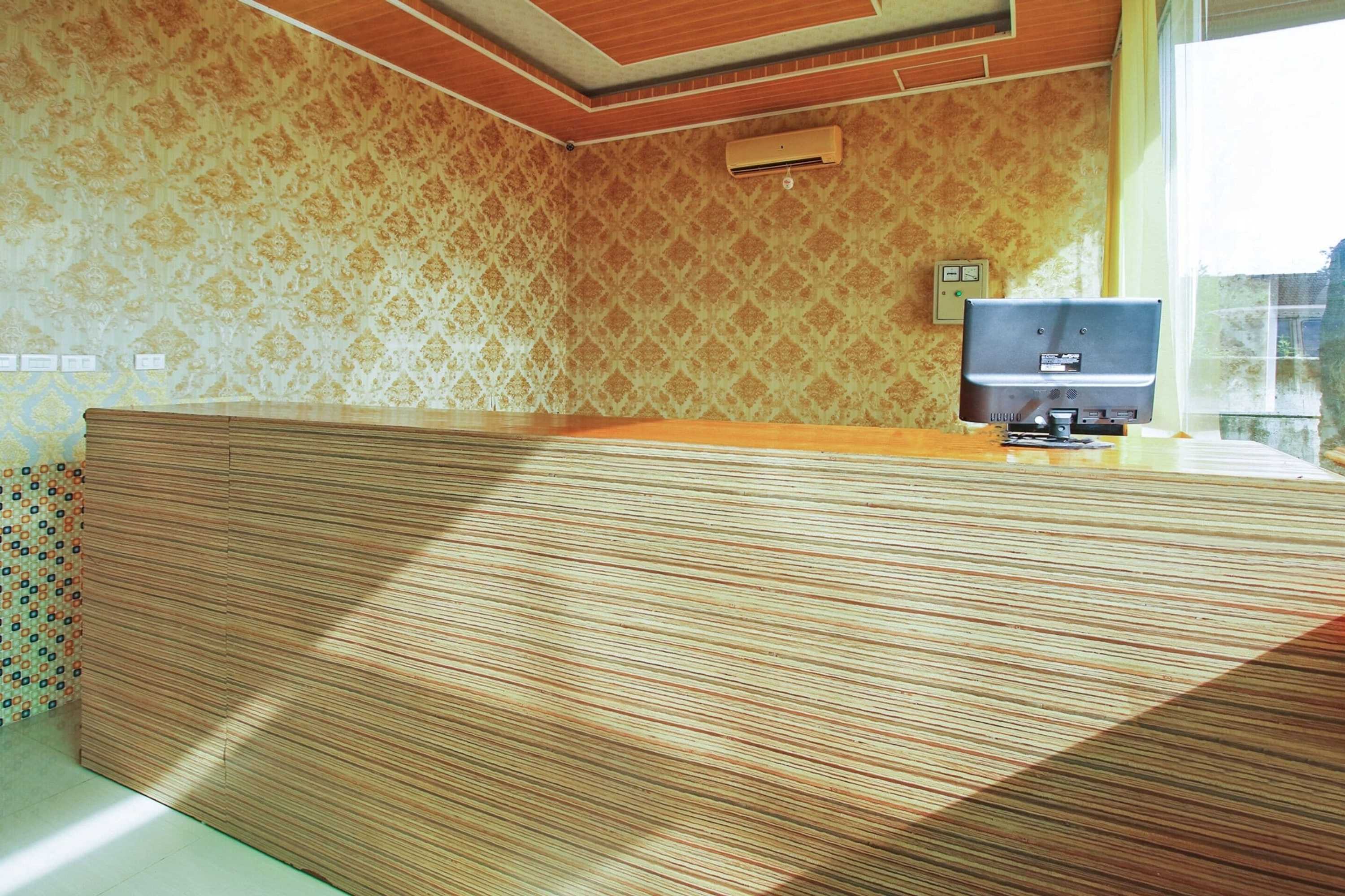 Gift card for Oyo 2596 Homestay Hj. Suharti Gift card for Oyo 2596 Homestay Hj. Suharti