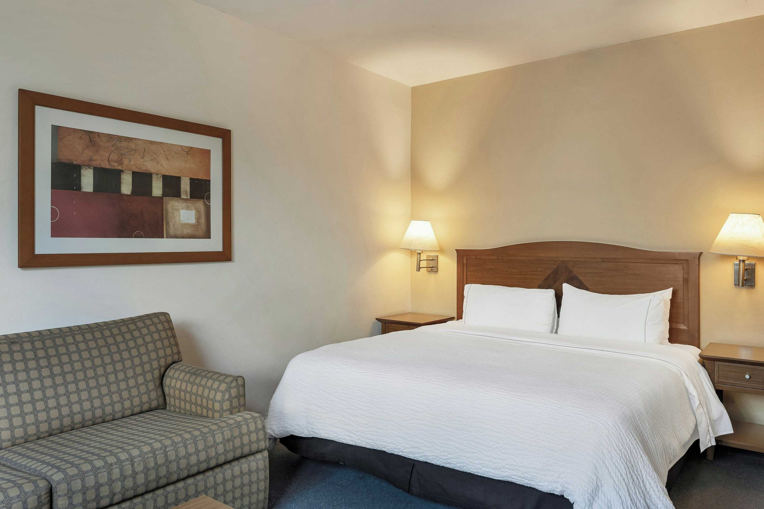 Gift card for Fiesta Inn Express San Luis Potosí Oriente