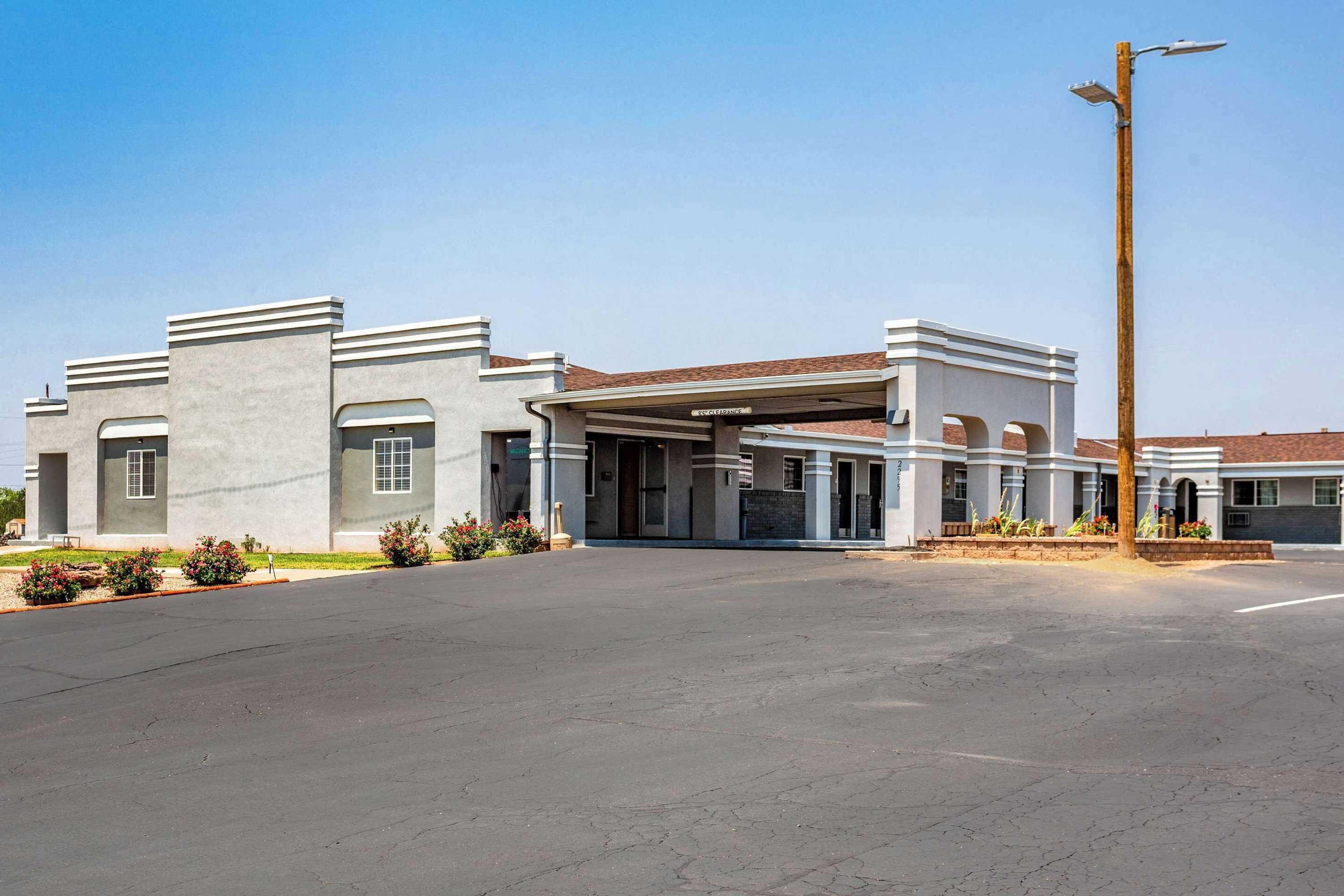 Gift card for Econo Lodge Inn & Suites Gift card for Econo Lodge Inn & Suites