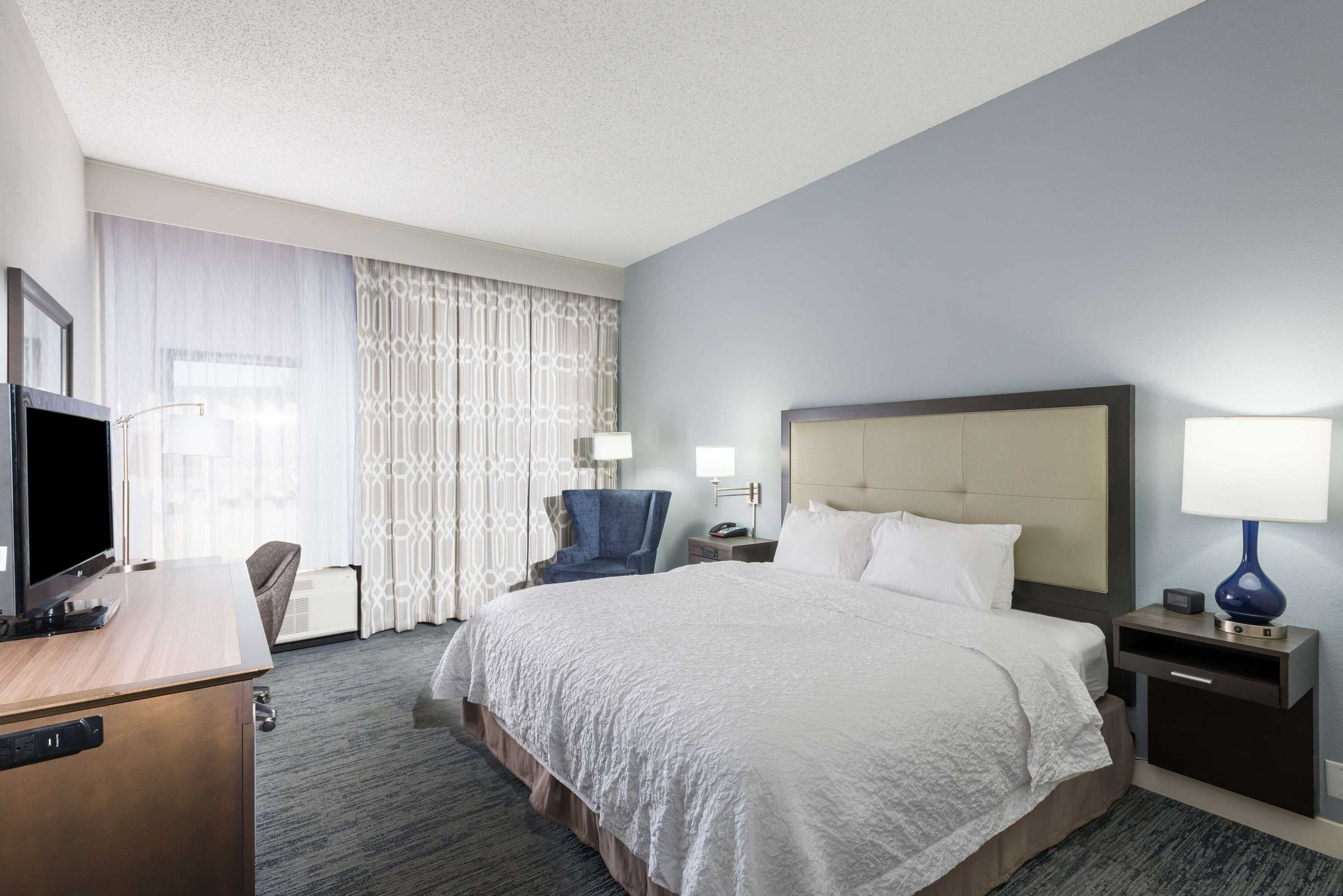 Gift card for Hampton Inn Mount Airy Gift card for Hampton Inn Mount Airy