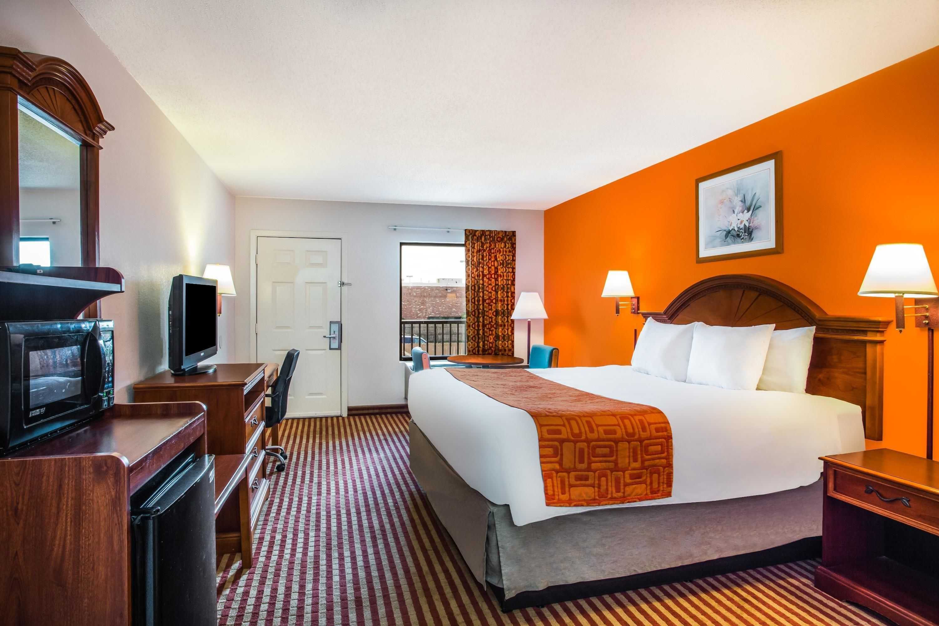 Gift card for Howard Johnson by Wyndham Panama City Gift card for Howard Johnson by Wyndham Panama City