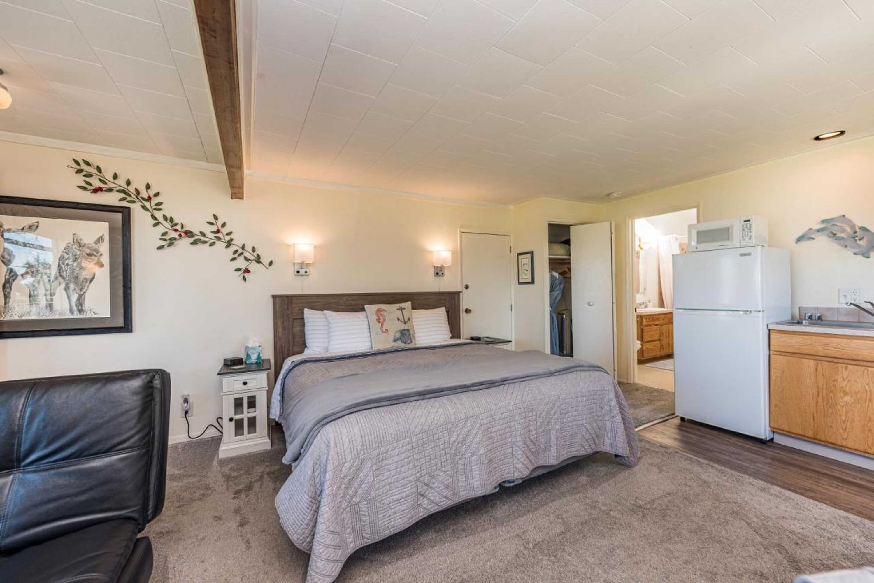 Gift card for Juan De Fuca Cottages And Suites