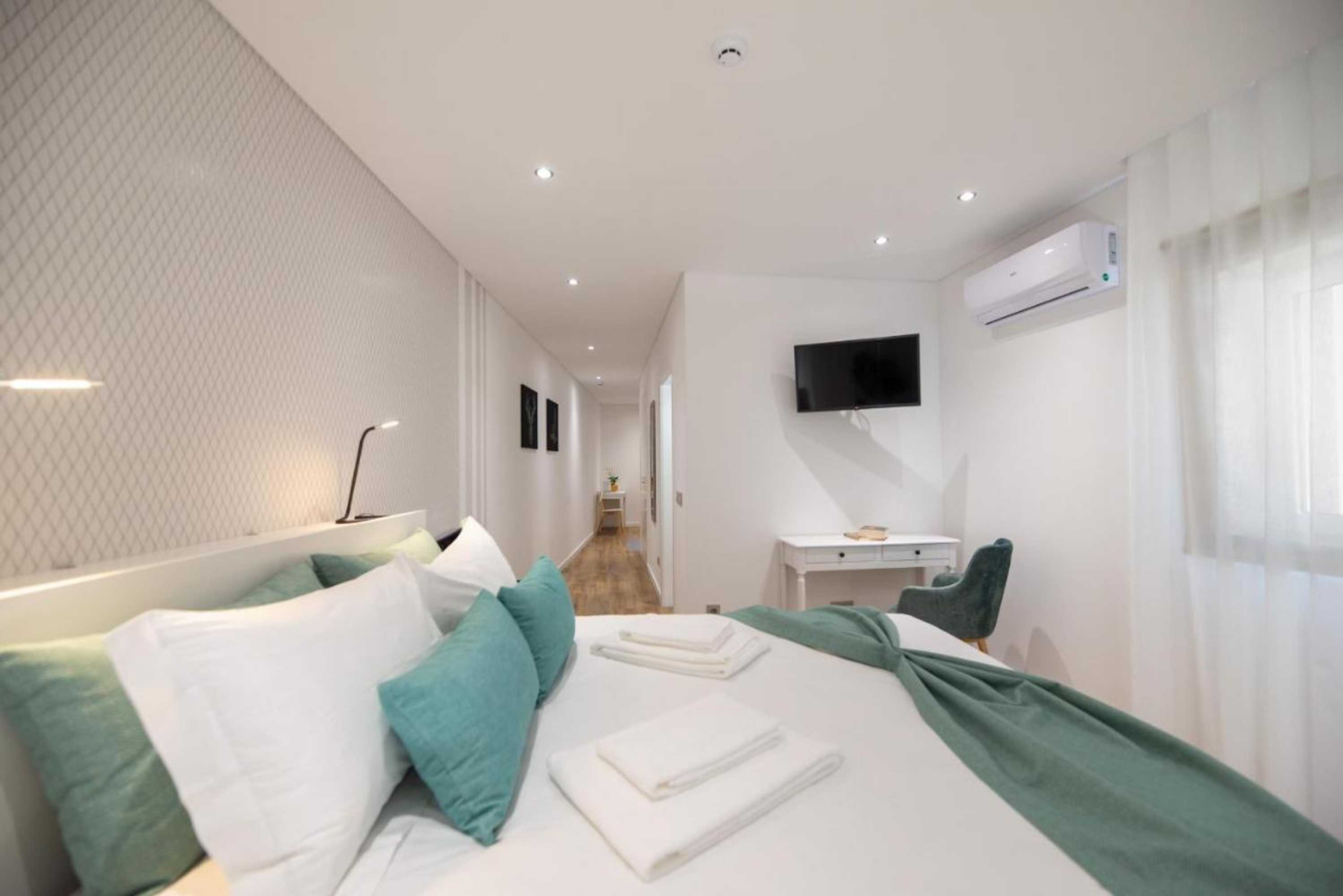 Gift card for 9 Quartos Alojamento