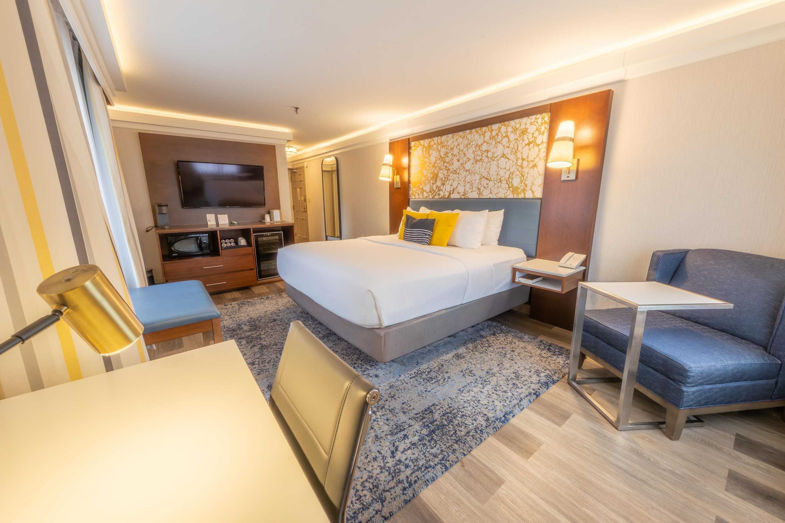 Gift card for The Westfield Inn, BW Signature Collection