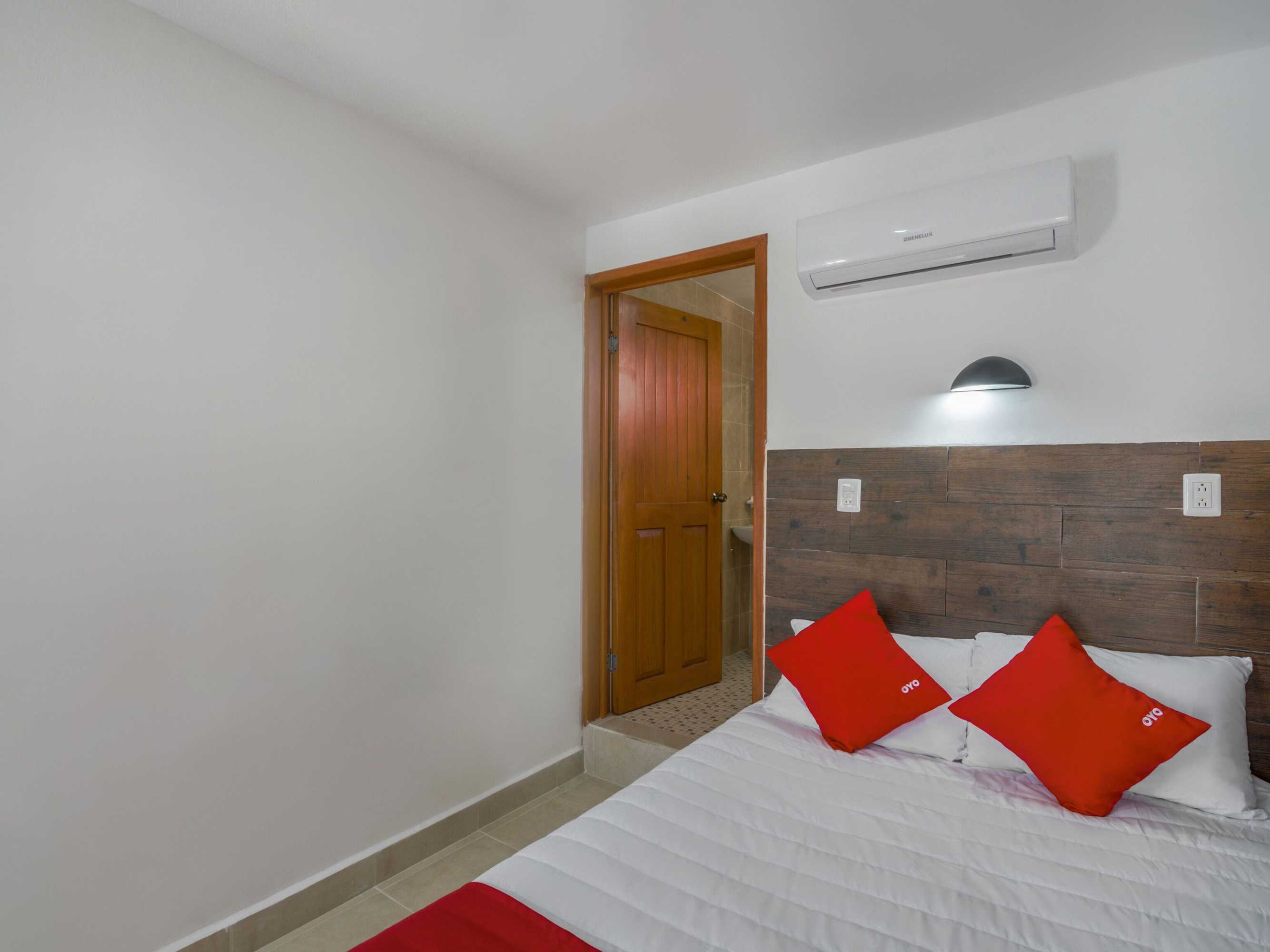 Gift card for Oyo Hotel Palma Real Gift card for Oyo Hotel Palma Real