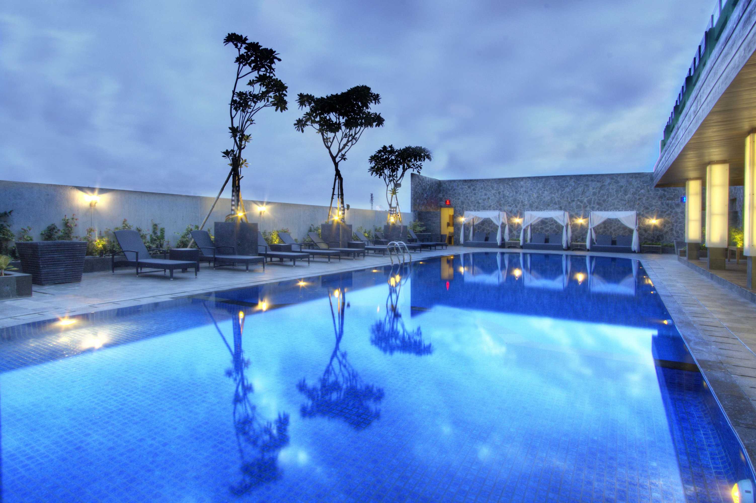 Gift card for Whiz Prime Hotel Kelapa Gading Gift card for Whiz Prime Hotel Kelapa Gading