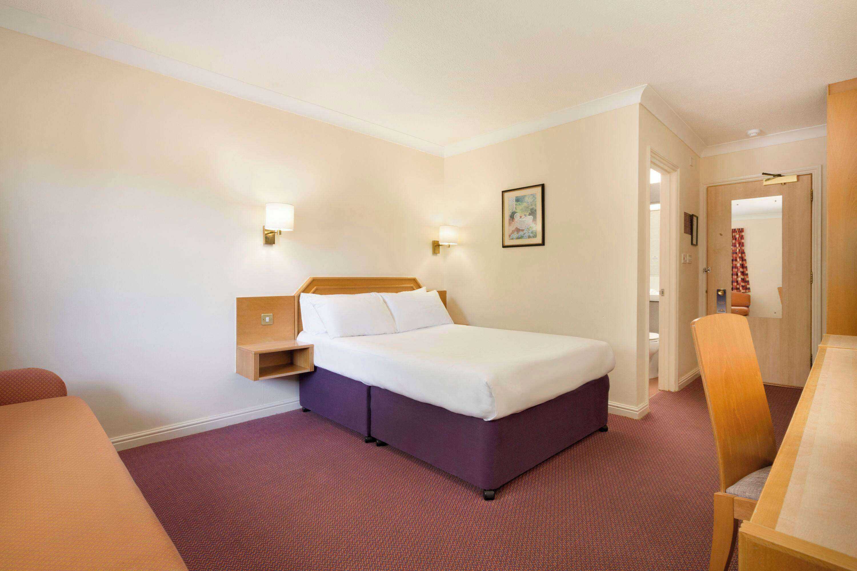 Gift card for Days Inn by Wyndham Southampton Rownhams Gift card for Days Inn by Wyndham Southampton Rownhams