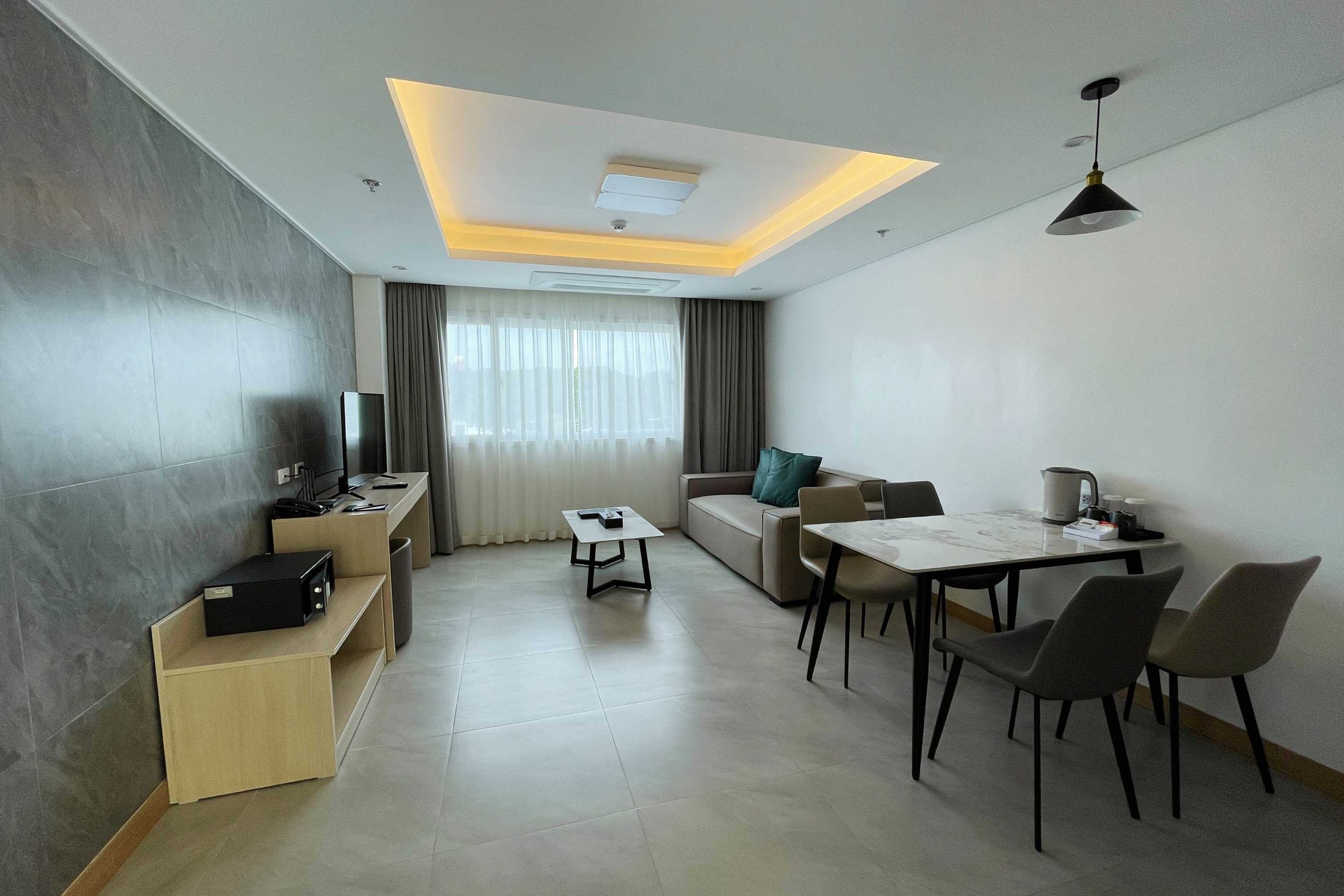 Gift card for The Glory Hotel And Residence Clark Pampanga Gift card for The Glory Hotel And Residence Clark Pampanga