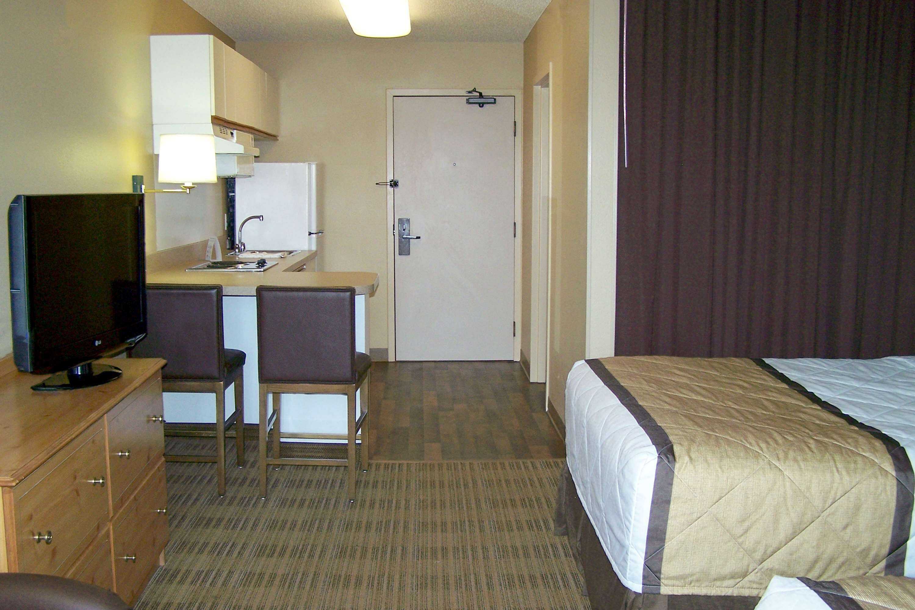 Gift card for Extended Stay America Suites Milwaukee Brookfield Gift card for Extended Stay America Suites Milwaukee Brookfield