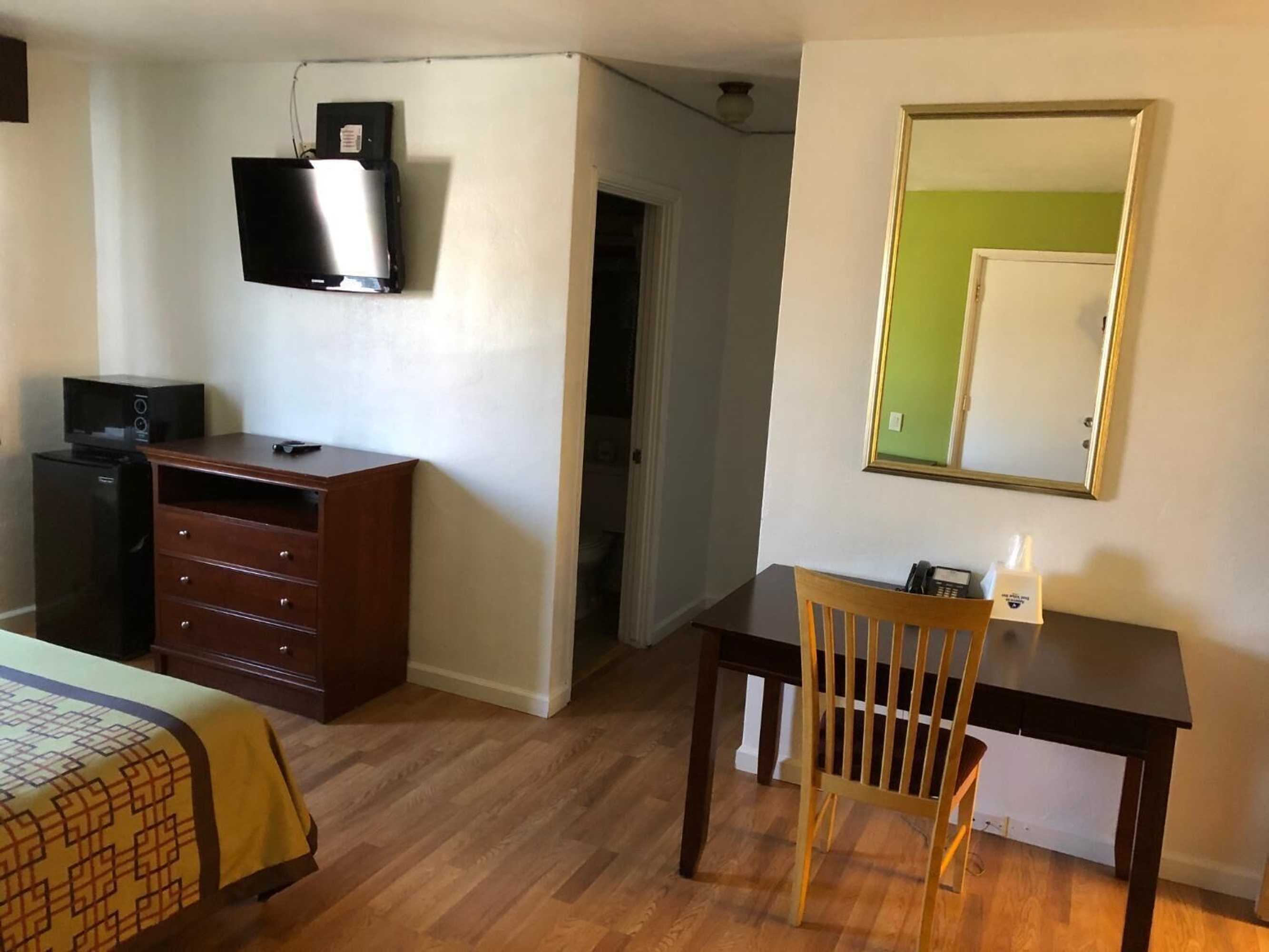 Gift card for Americas Best Value Inn Visalia Gift card for Americas Best Value Inn Visalia