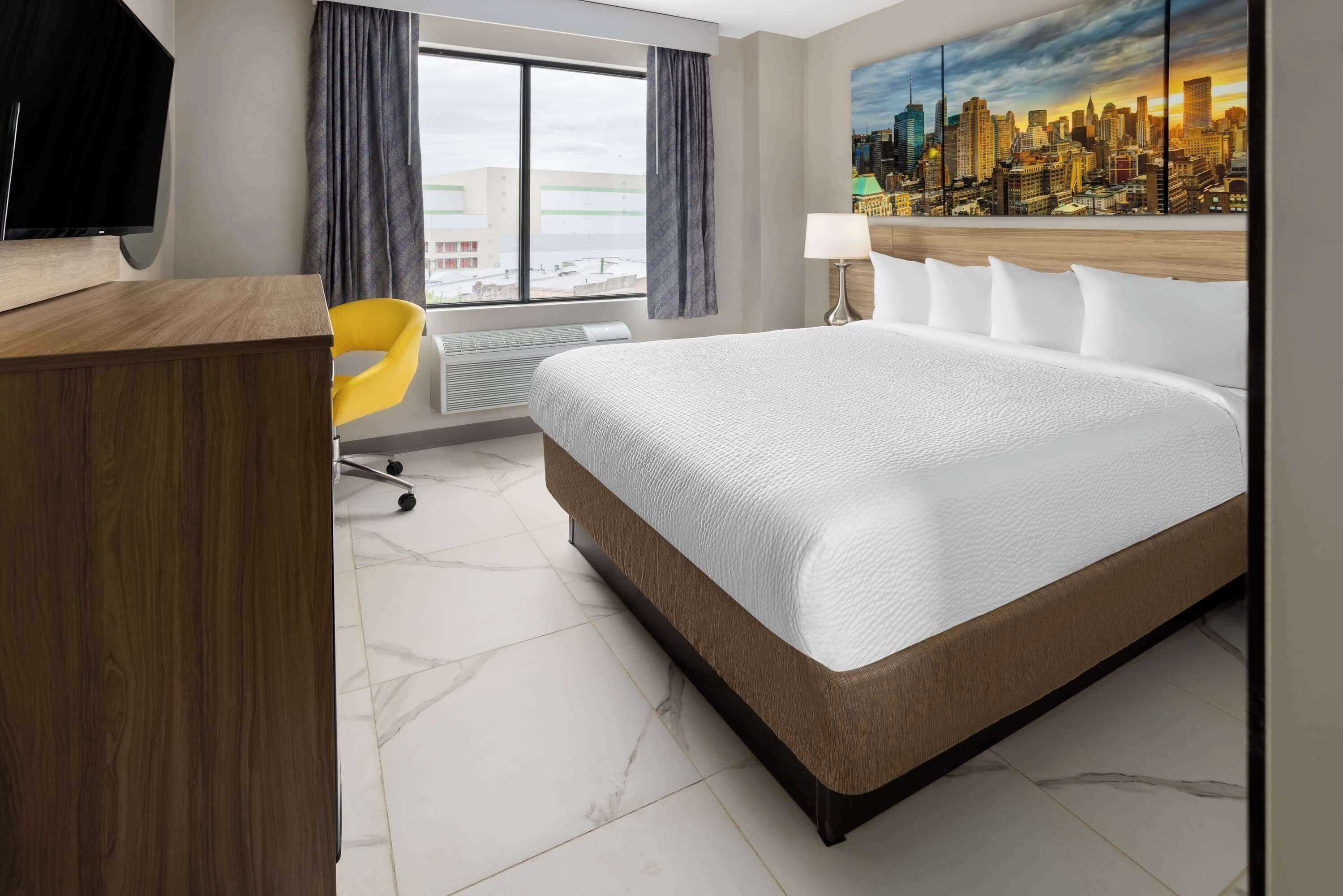 Gift card for Days Inn By Wyndham Staten Island Gift card for Days Inn By Wyndham Staten Island