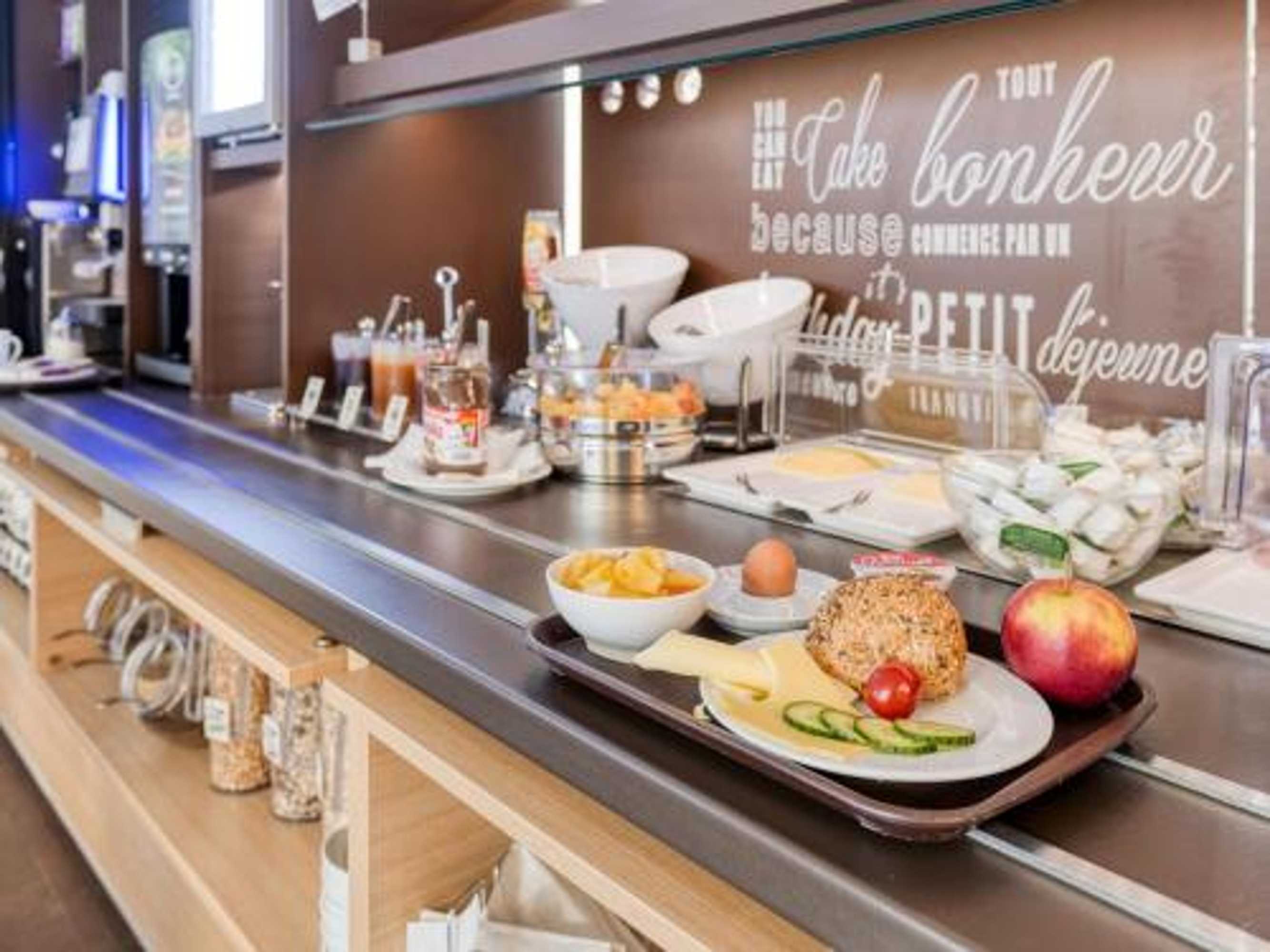 Gift card for B&b Hotel Stuttgart-Vaihingen Gift card for B&b Hotel Stuttgart-Vaihingen