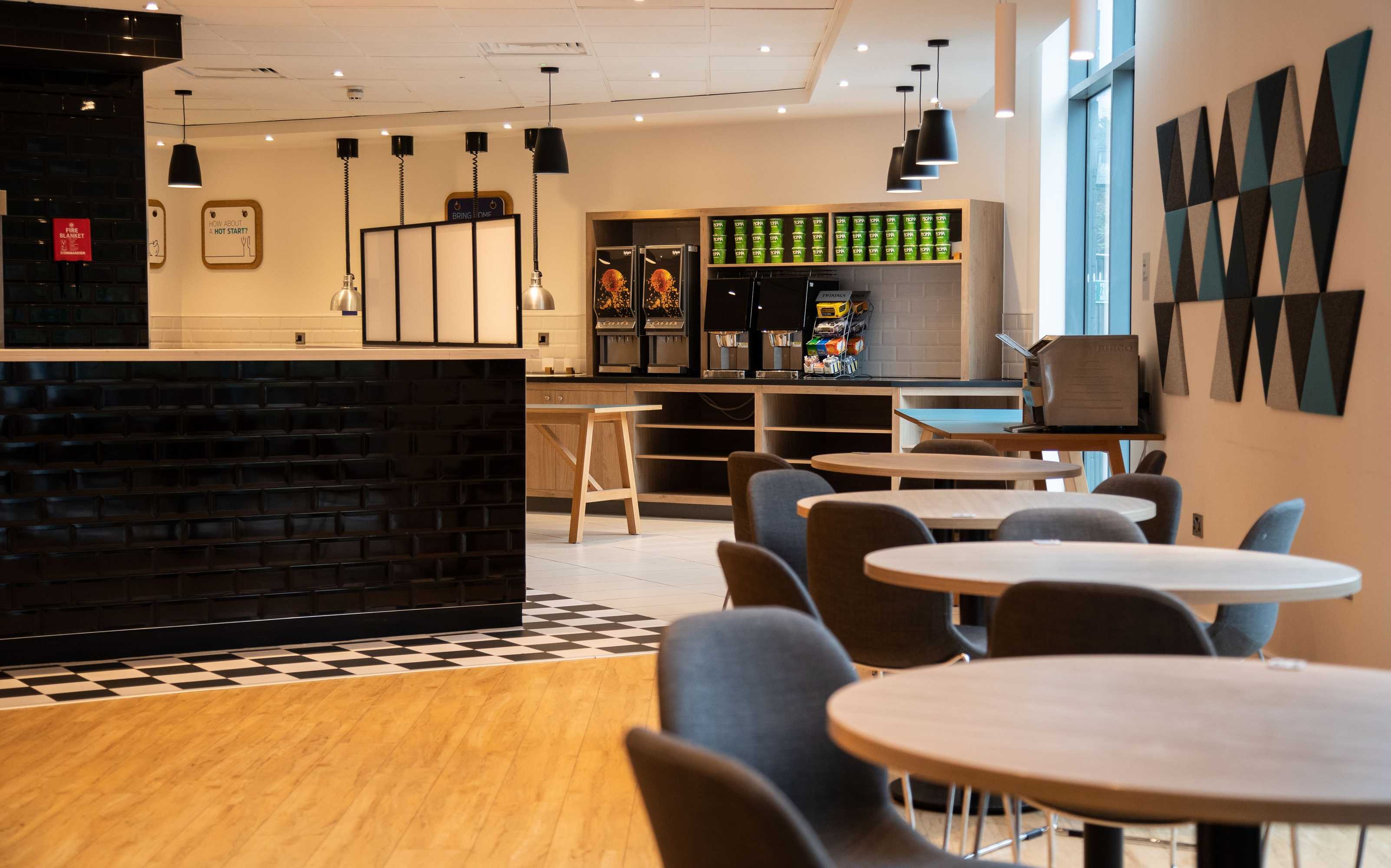 Gift card for Holiday Inn Express London Stansted Airport by Ihg Gift card for Holiday Inn Express London Stansted Airport by Ihg