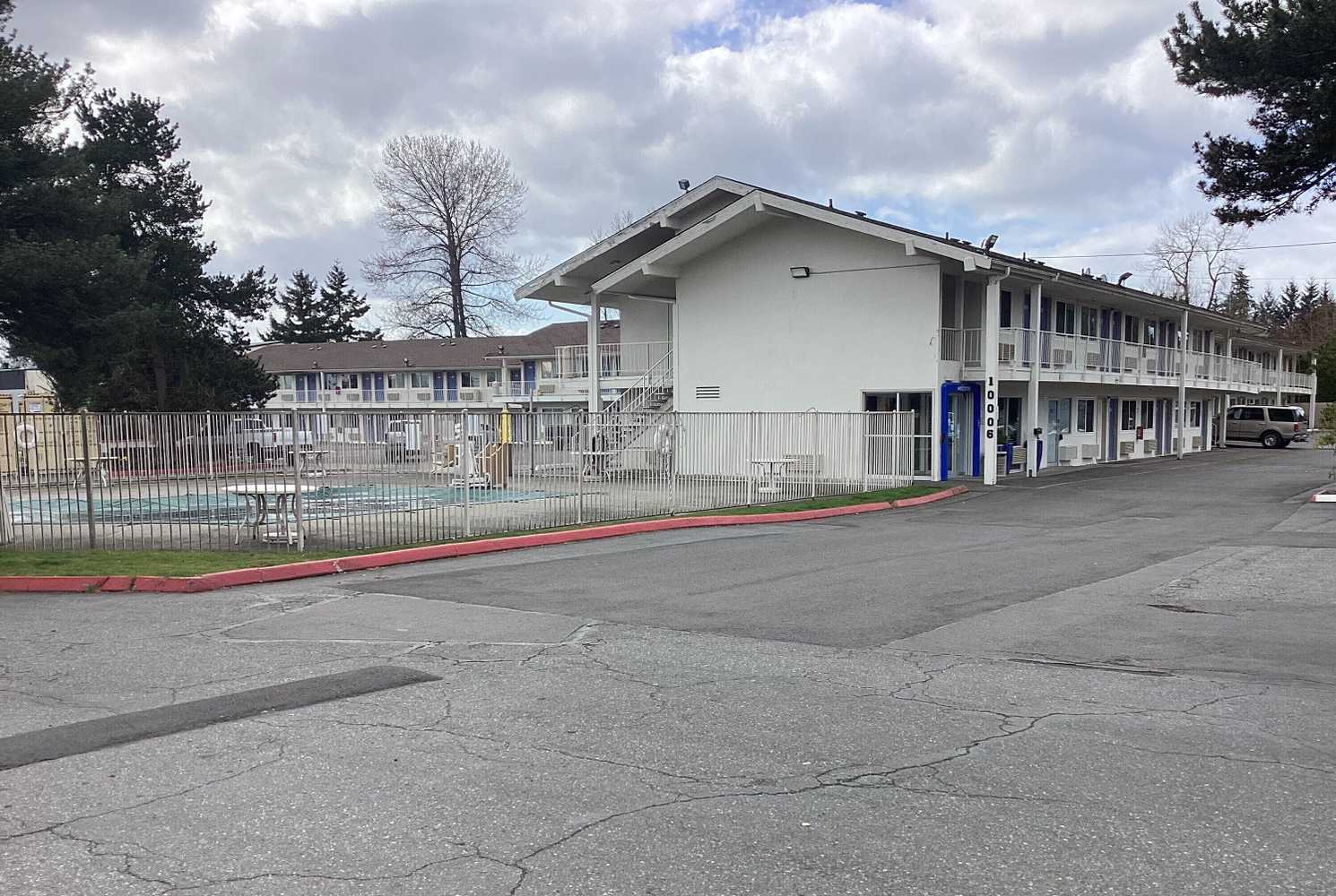 Gift card for Motel 6 Everett, WA - North Gift card for Motel 6 Everett, WA - North