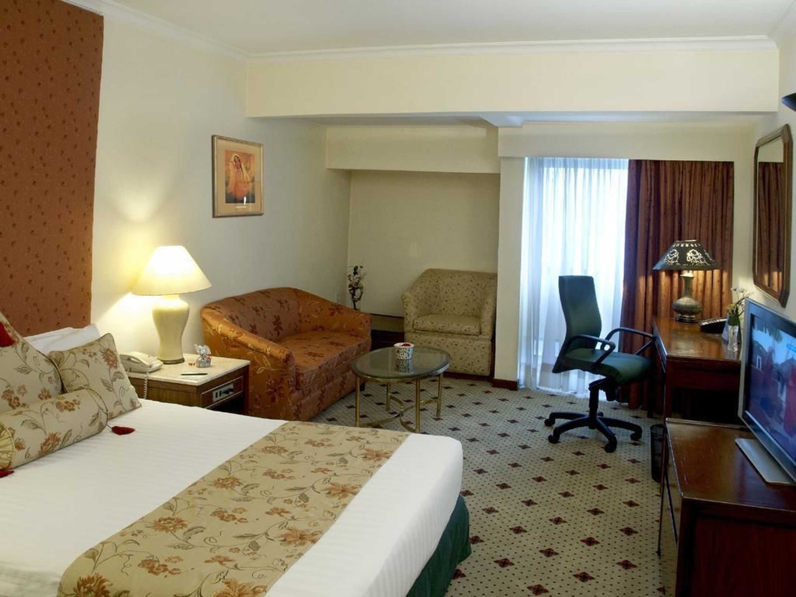 Gift card for Avari Hotel Lahore Gift card for Avari Hotel Lahore