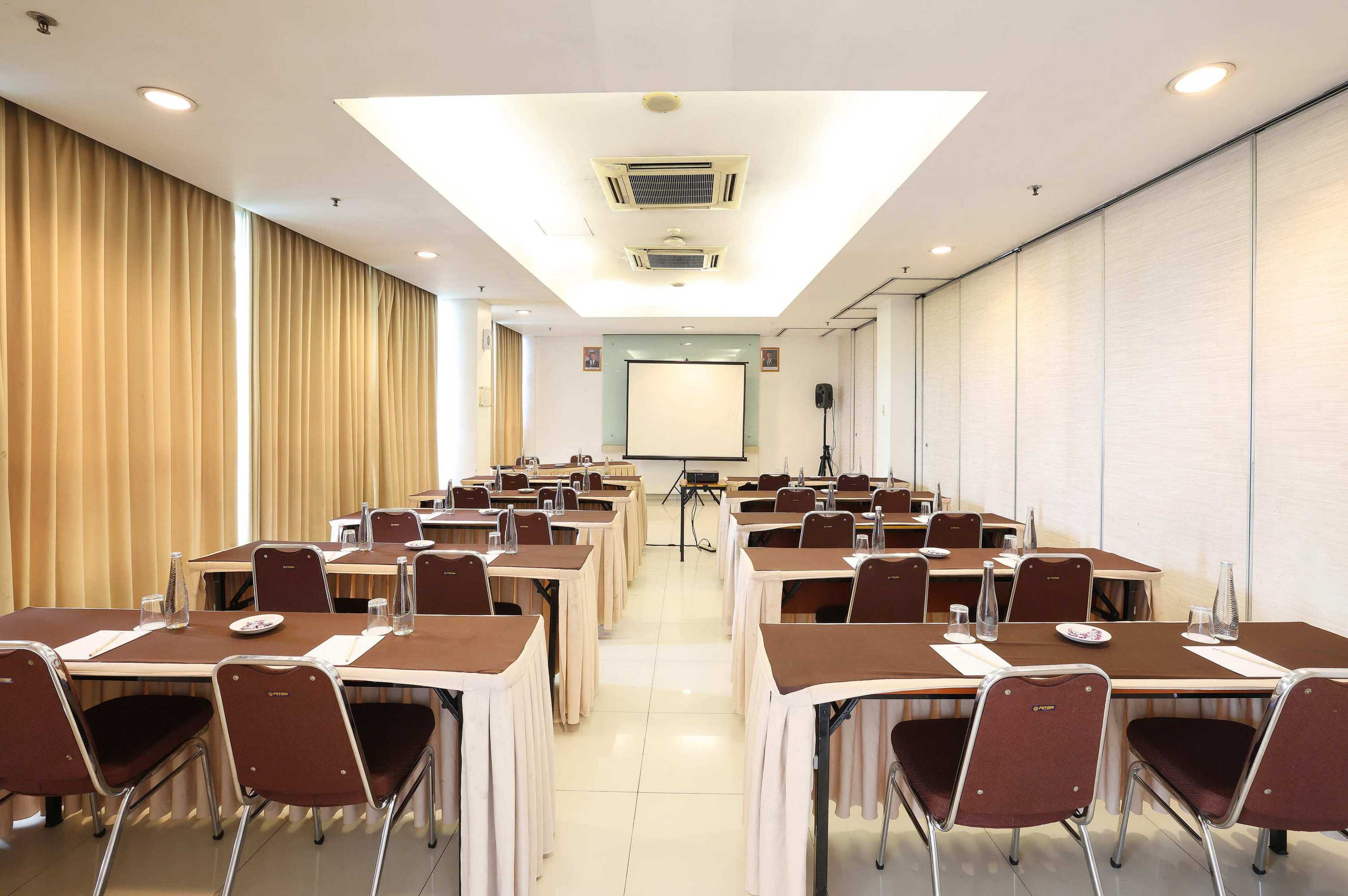 Gift card for Amaris Hotel Bekasi Barat Gift card for Amaris Hotel Bekasi Barat