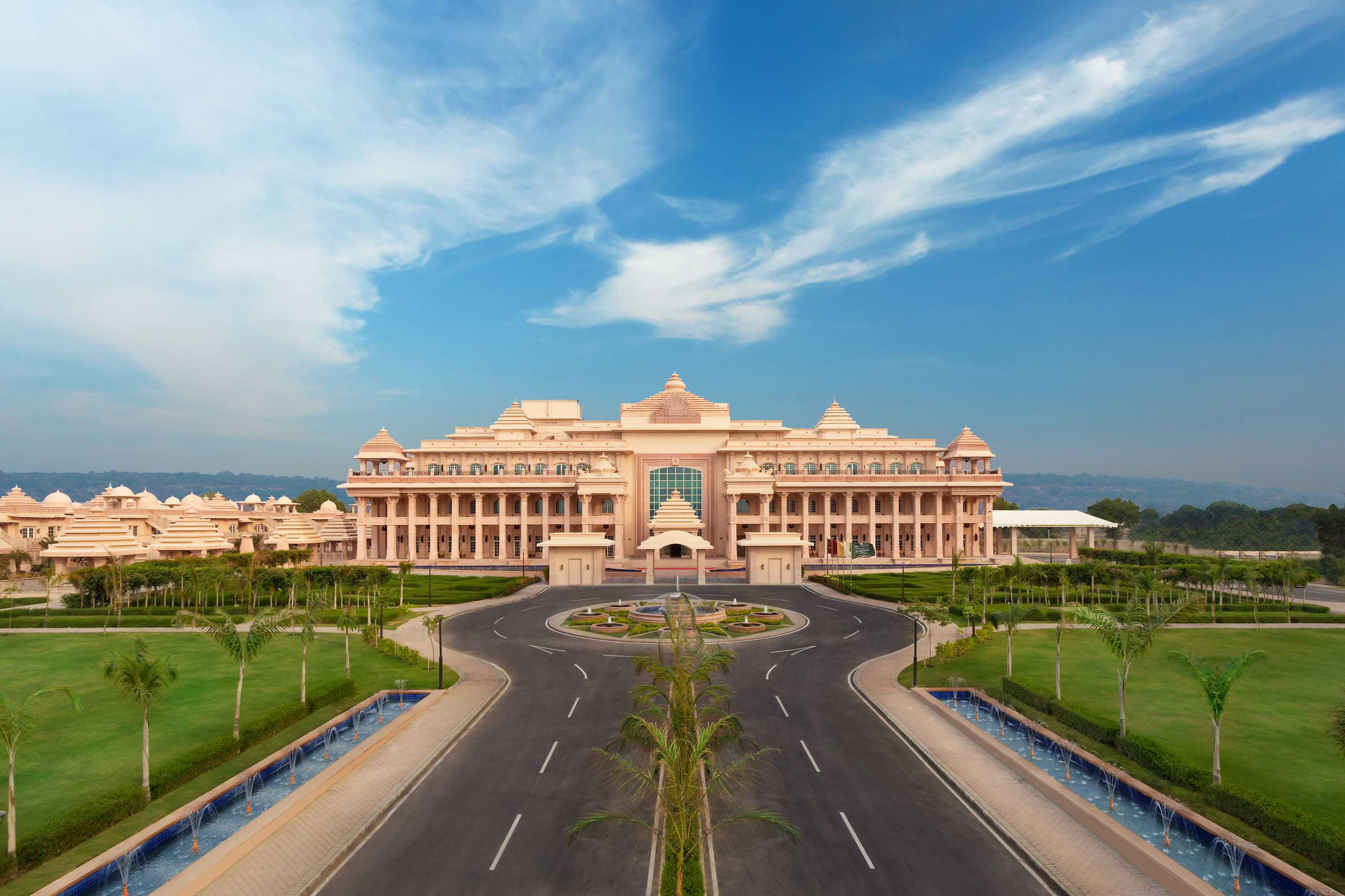 Gift card for Itc Grand Bharat, a Luxury Collection Retreat, Gurgaon Gift card for Itc Grand Bharat, a Luxury Collection Retreat, Gurgaon