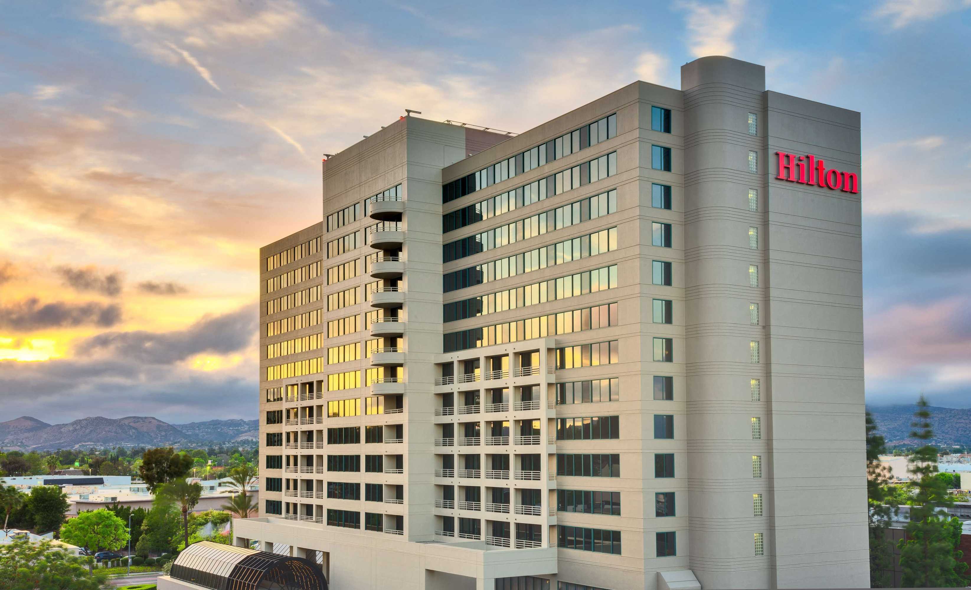 Gift card for Hilton Woodland Hills / Los Angeles Gift card for Hilton Woodland Hills / Los Angeles