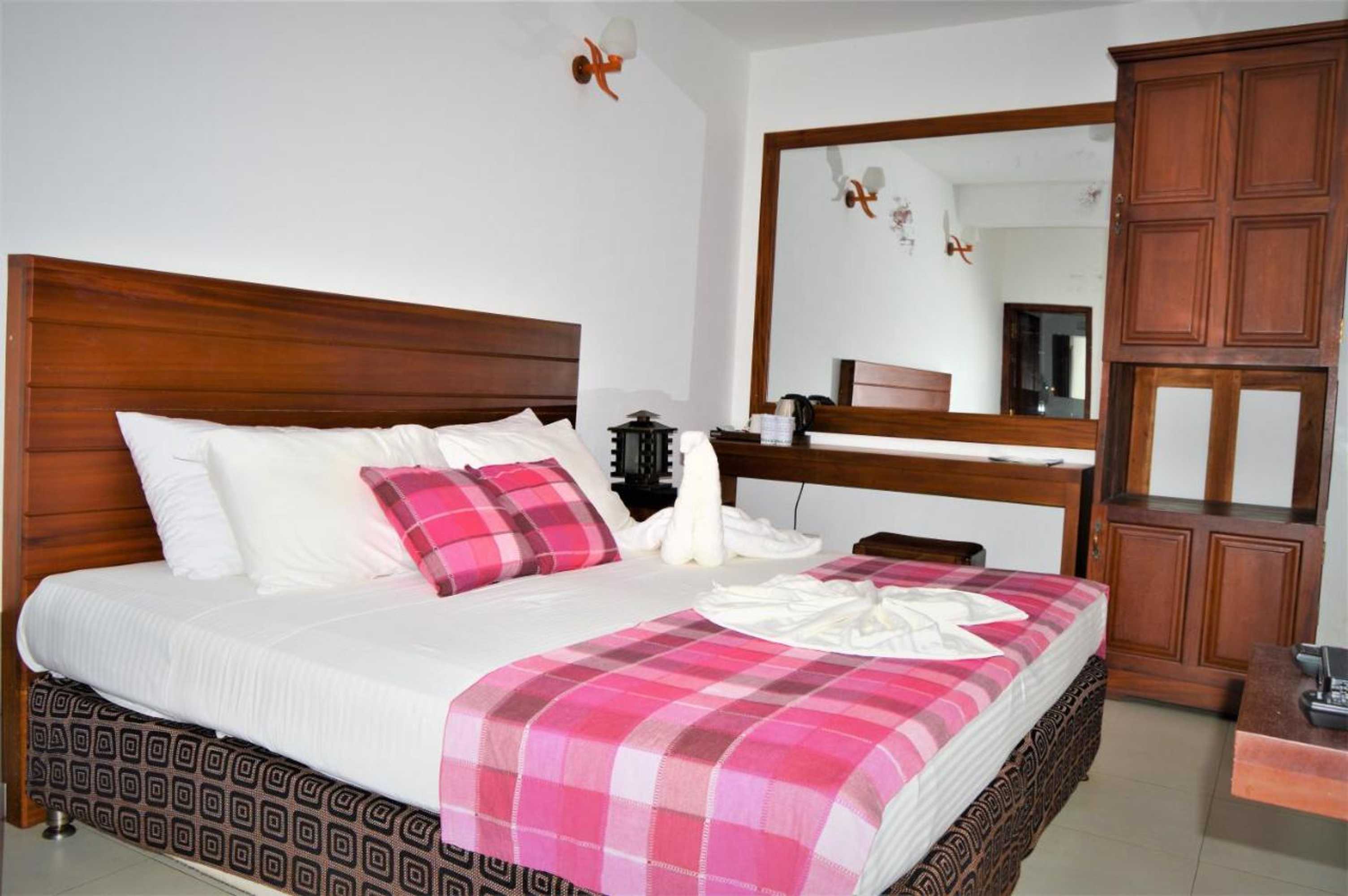 Gift card for Hotel Pinnalanda - New Deal! Half Off Airport Pickups Available Gift card for Hotel Pinnalanda - New Deal! Half Off Airport Pickups Available