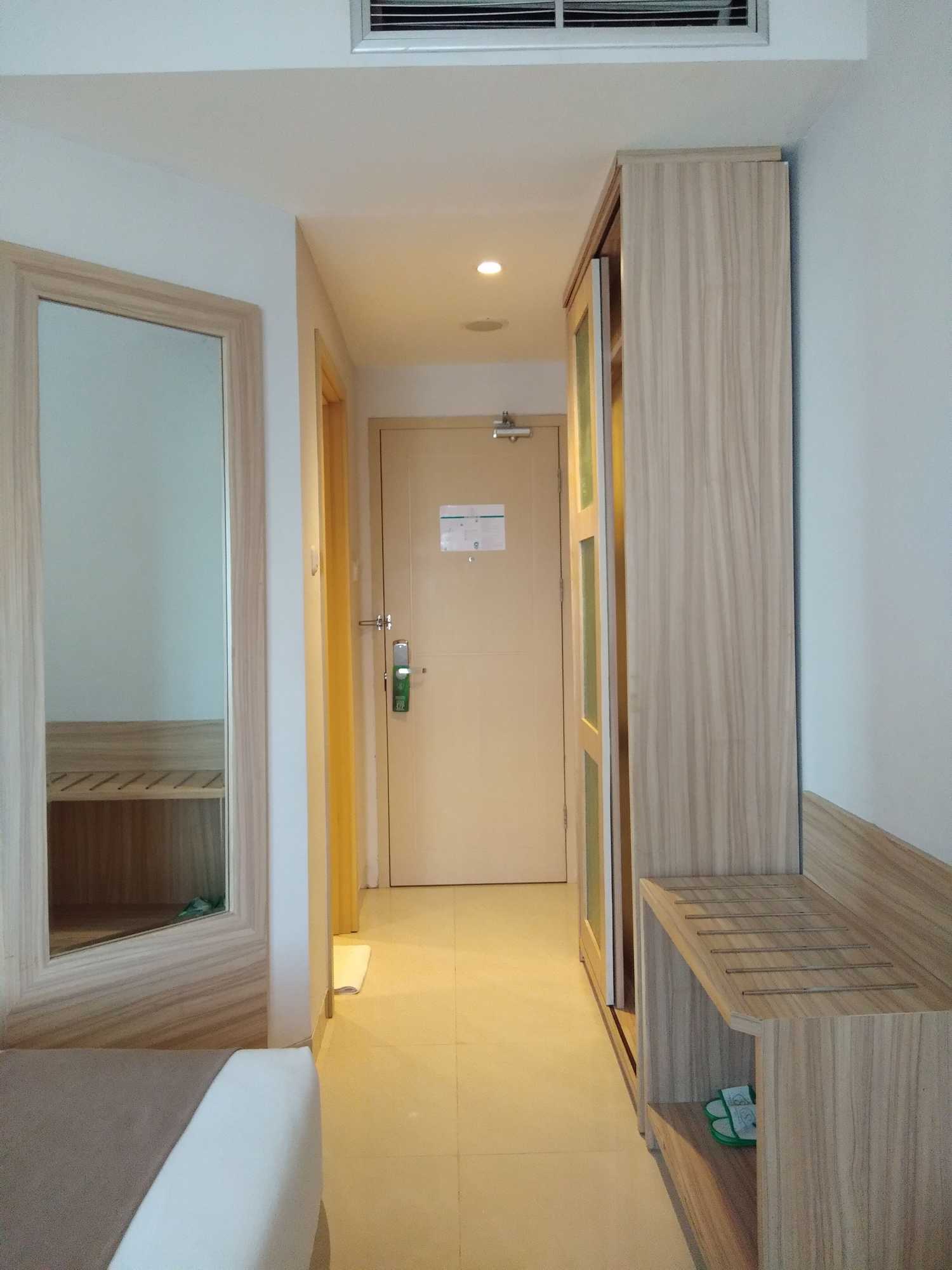 Gift card for Lorin Syariah Hotel Solo Gift card for Lorin Syariah Hotel Solo