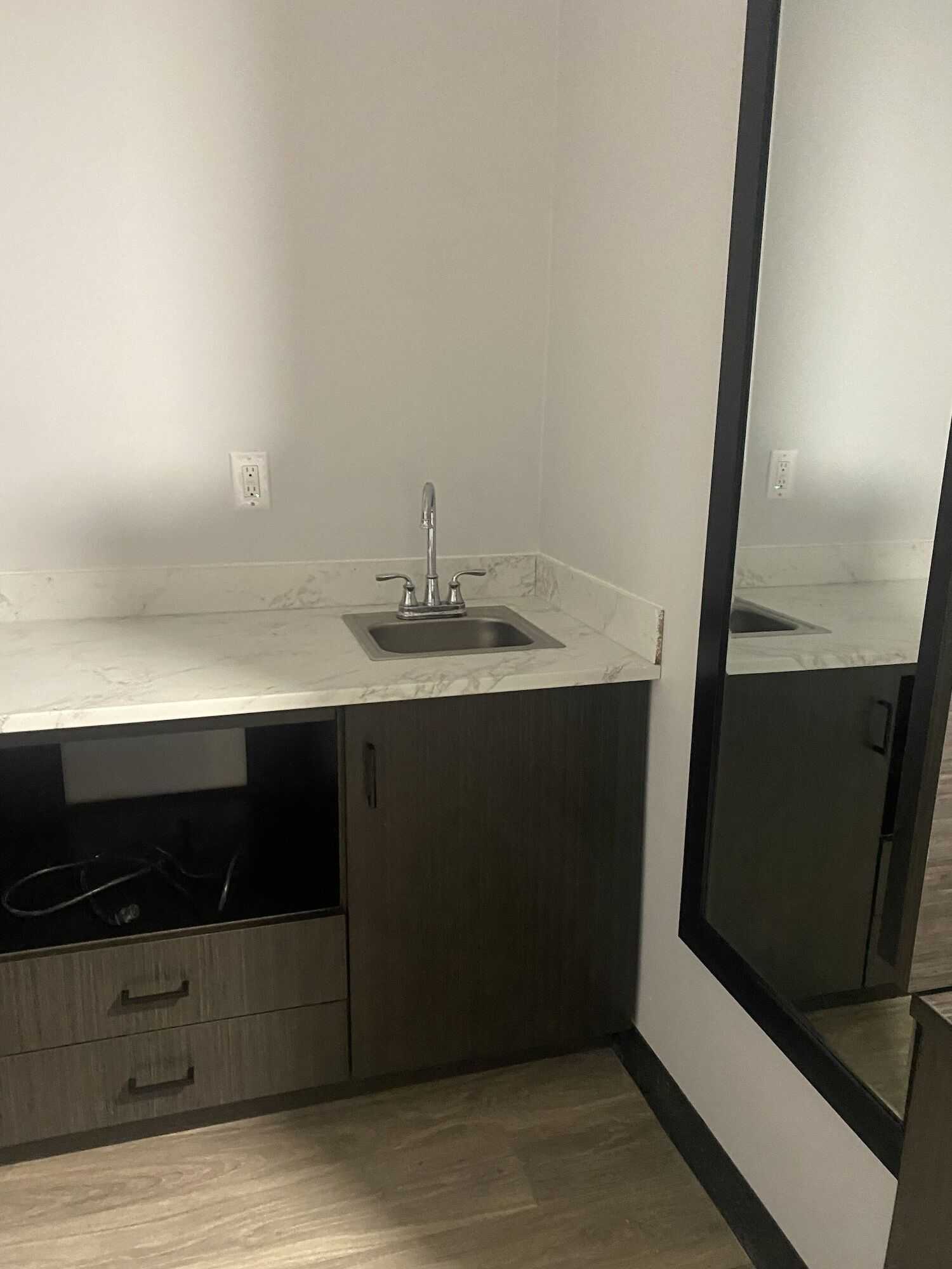 Gift card for Motel 6 Williamstown